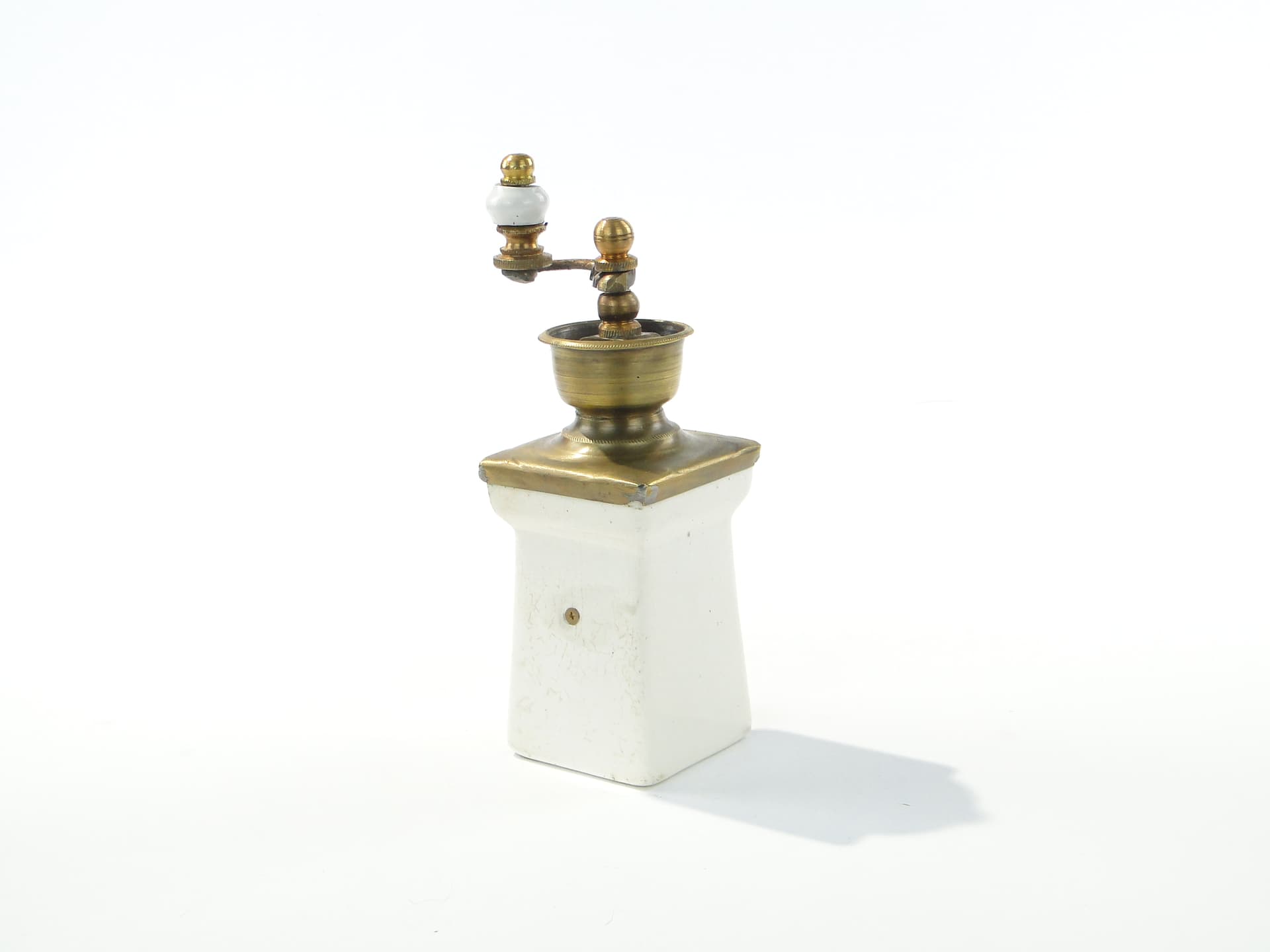 Spice grinder Art Deco, white cobalt, ceramics brass, Ćmielów, Poland, 1940s. - 334457