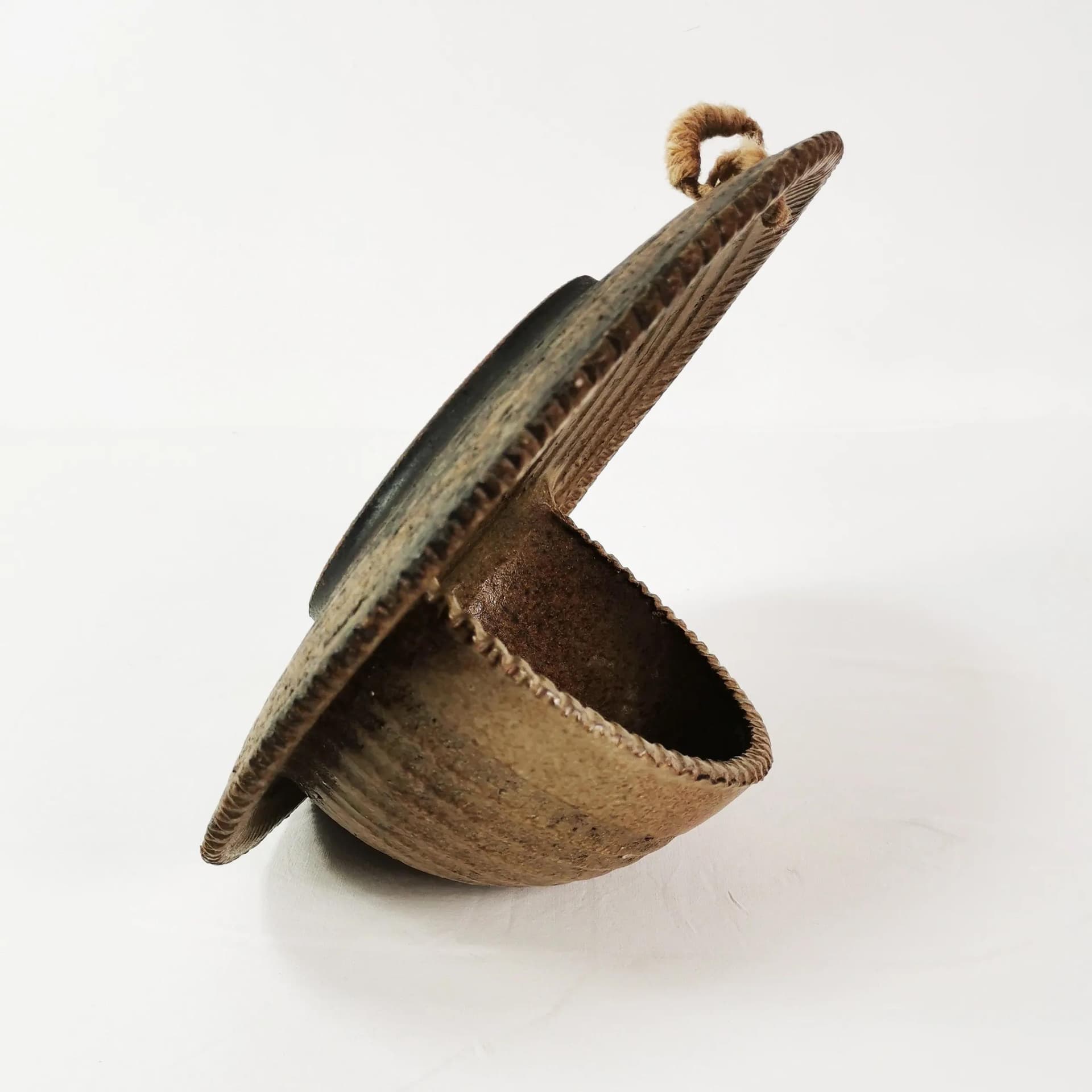 Wall planter, brown green, ceramics, Germany, 1970s. - 335540