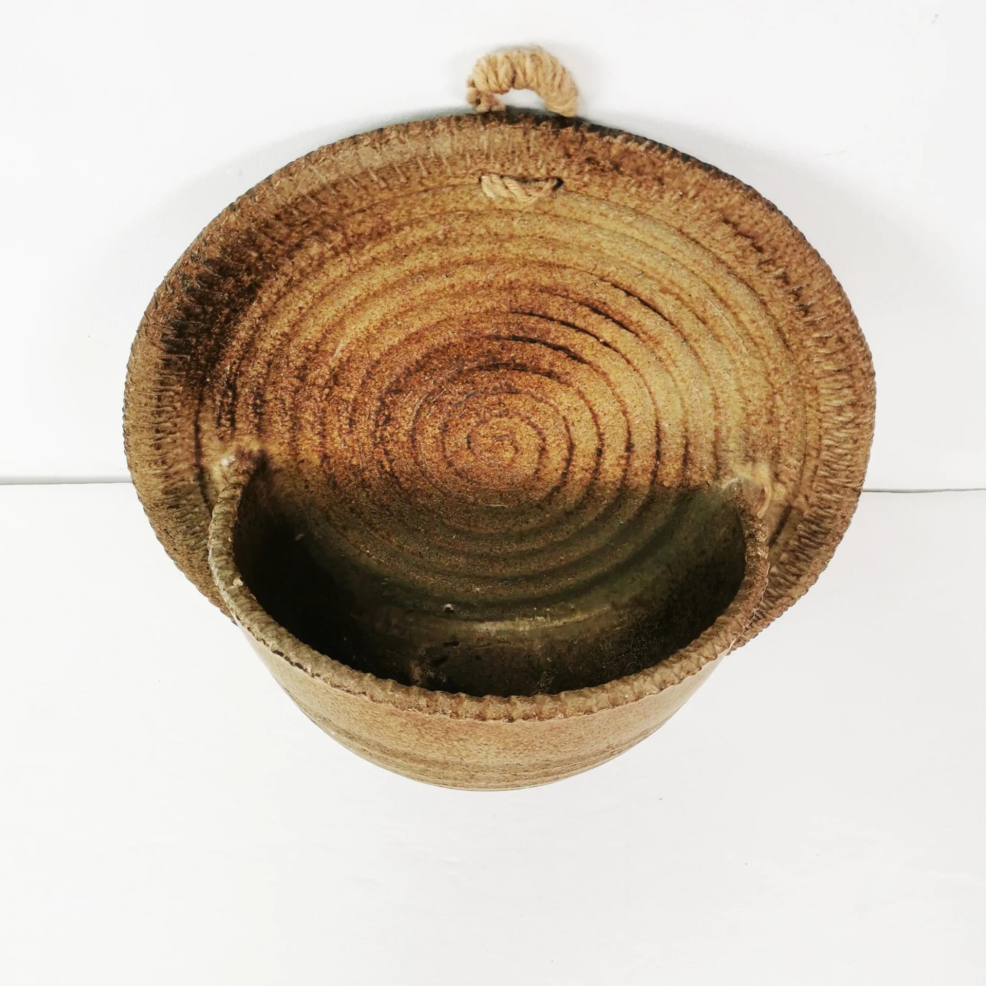 Wall planter, brown green, ceramics, Germany, 1970s. - 335535