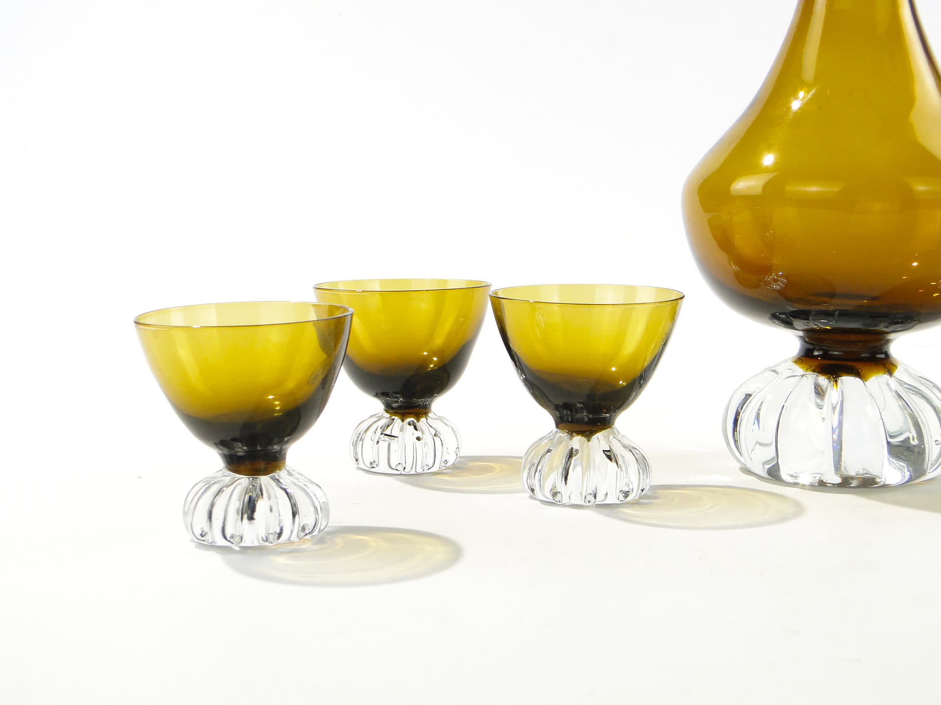 Liqueur set Beza, olive-amber colored glass, transparent glass, France, 1950s - 335352
