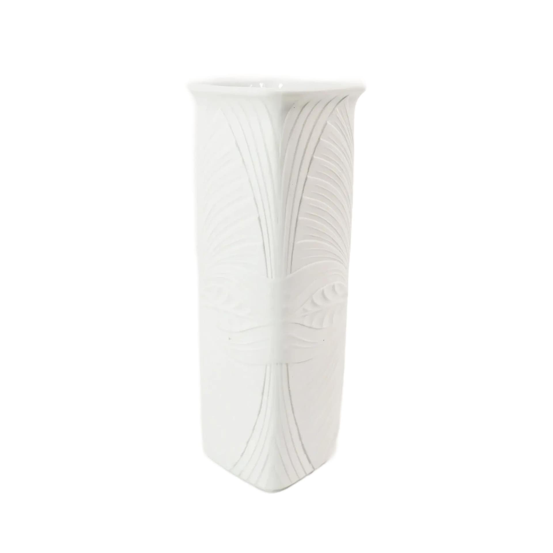 Vase, model 1442/23, white porcelain, Kaiser, Germany, 1970s.