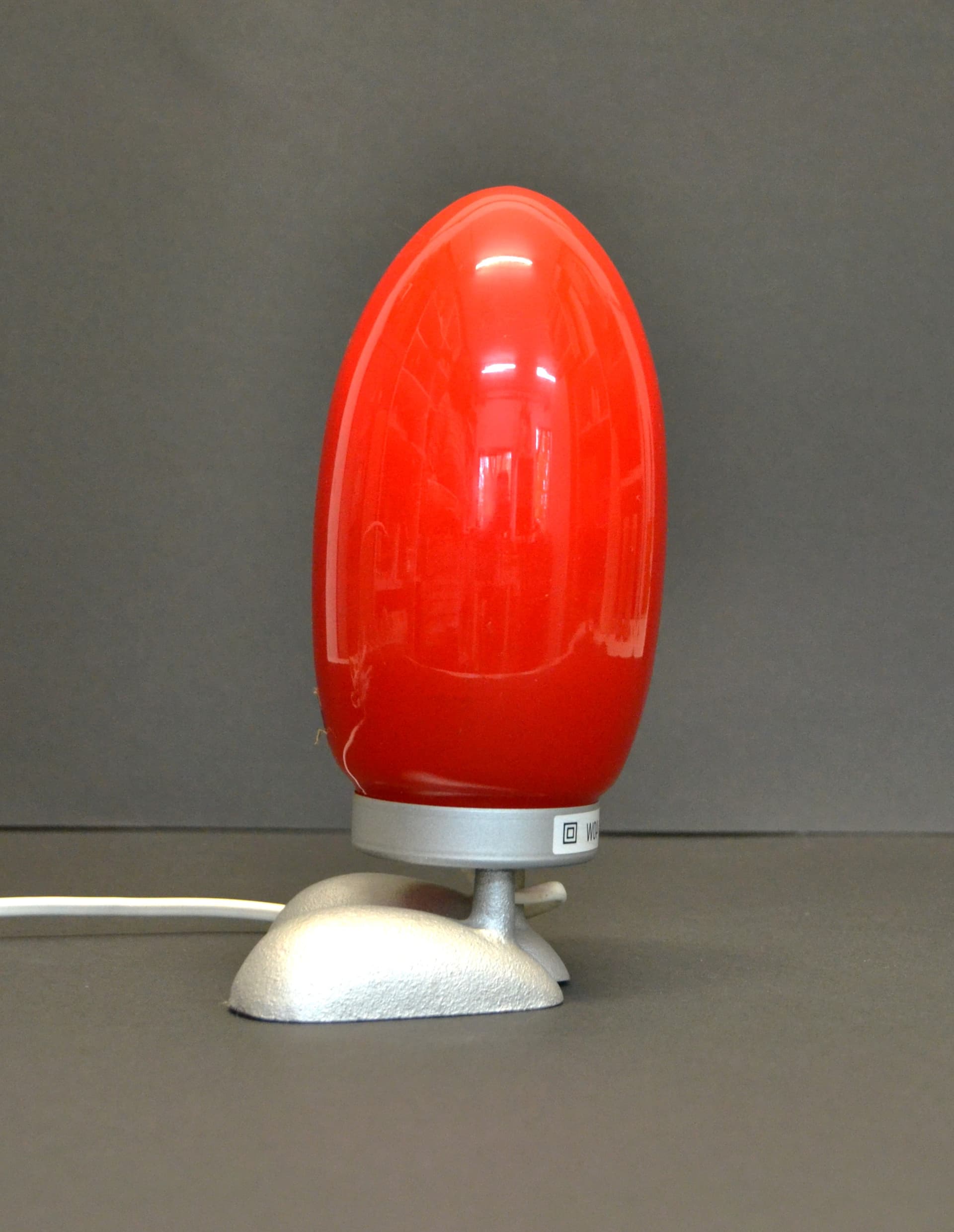 Lampka nocna Dino Egg, szkło czerwone, metal srebrny, proj. T. Konno, Ikea, Szwecja, lata 90. - 168