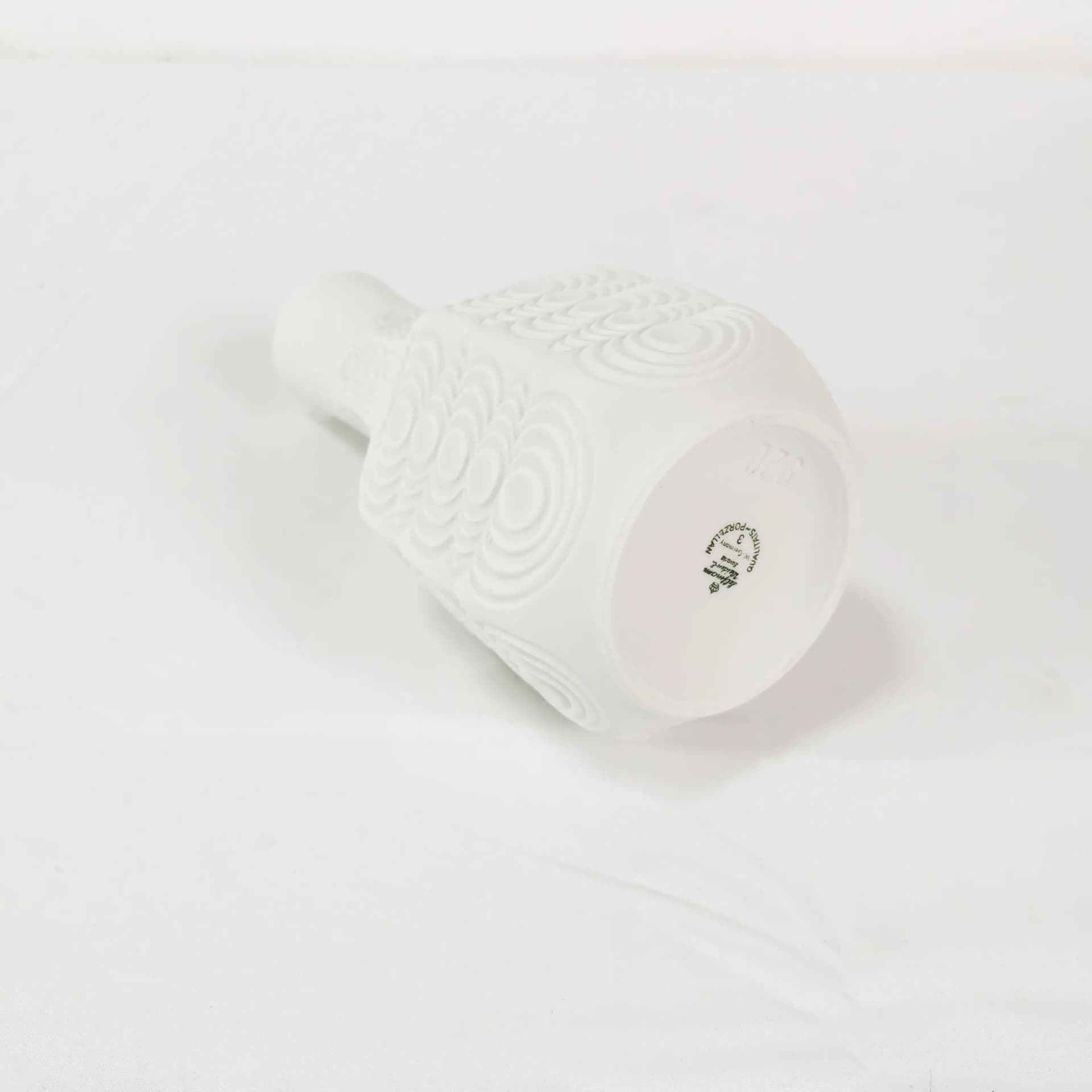 Vase Op-Art, white porcelain, Seltmann Weiden, Germany, 1960s - 336060