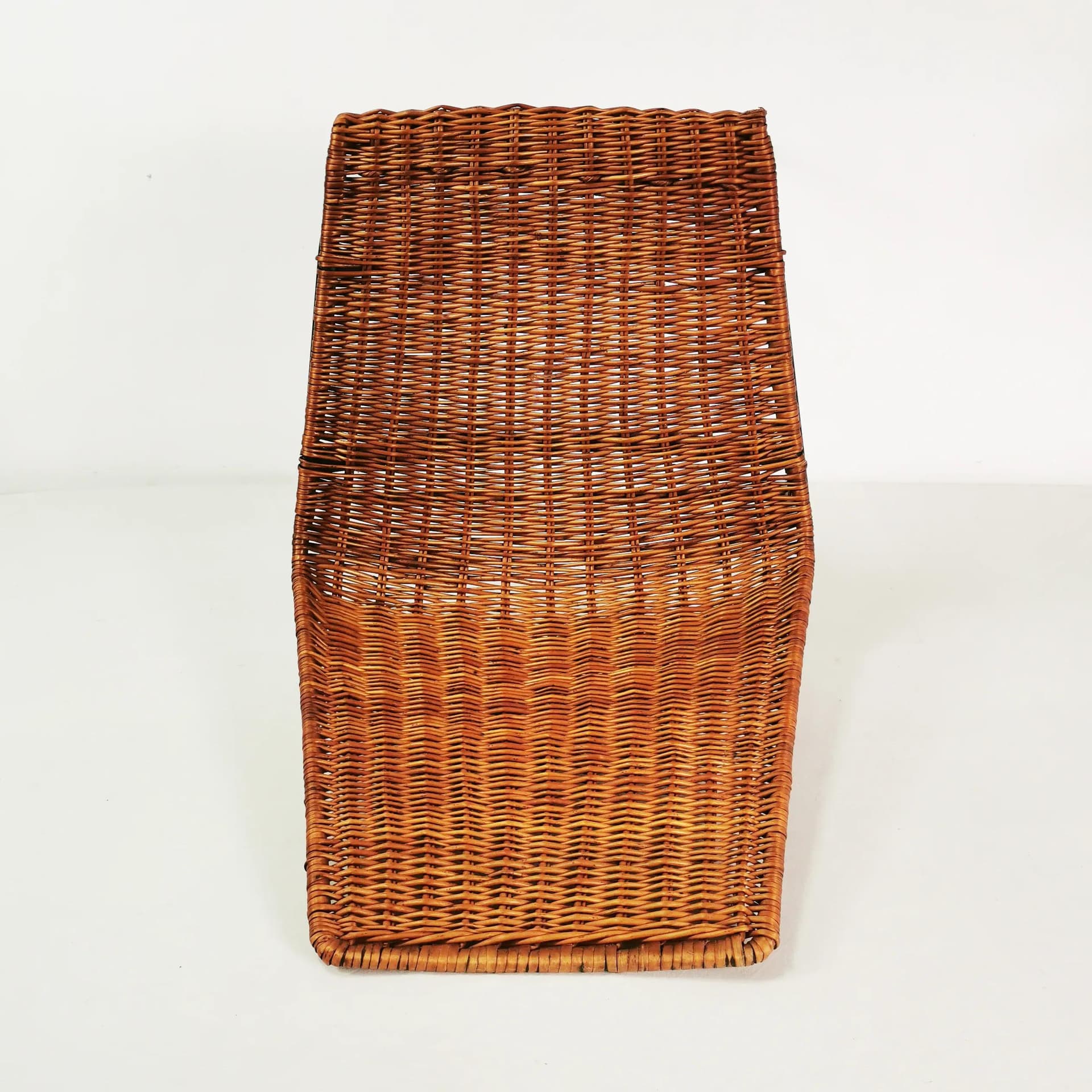 Krzesło minimalistyczne, rattan brązowy, metal czarny, proj. G. F. Legler, Włochy, lata 50. - 337074