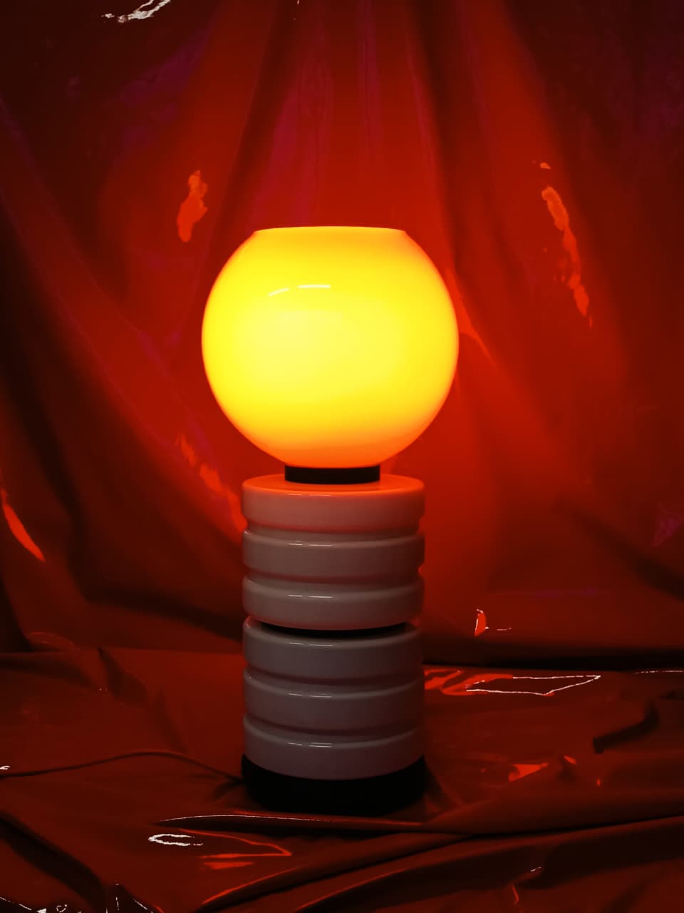 Lampa FLAMA, proj. NO BEIGE FEELINGS - 2699