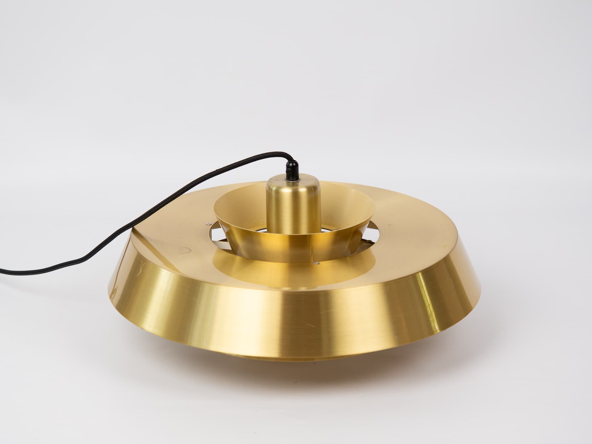 Pendant lamp Nova, gold brass, by J. Hammerborg, Fog & Mørup, Denmark, 1960s. - 336357