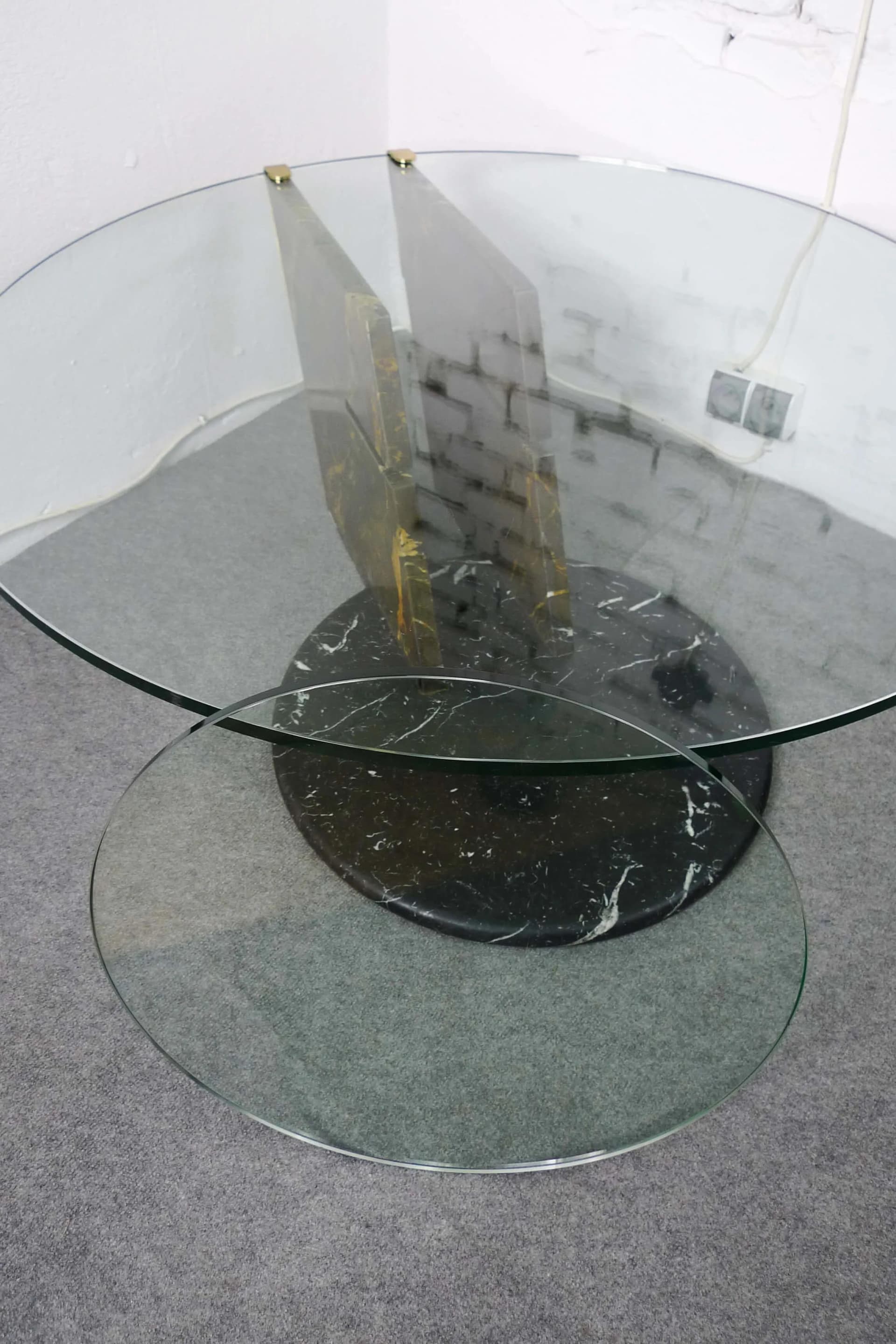 Coffee Table Modernist, black marble, transparent glass, Switzerland, 1970s - 336732