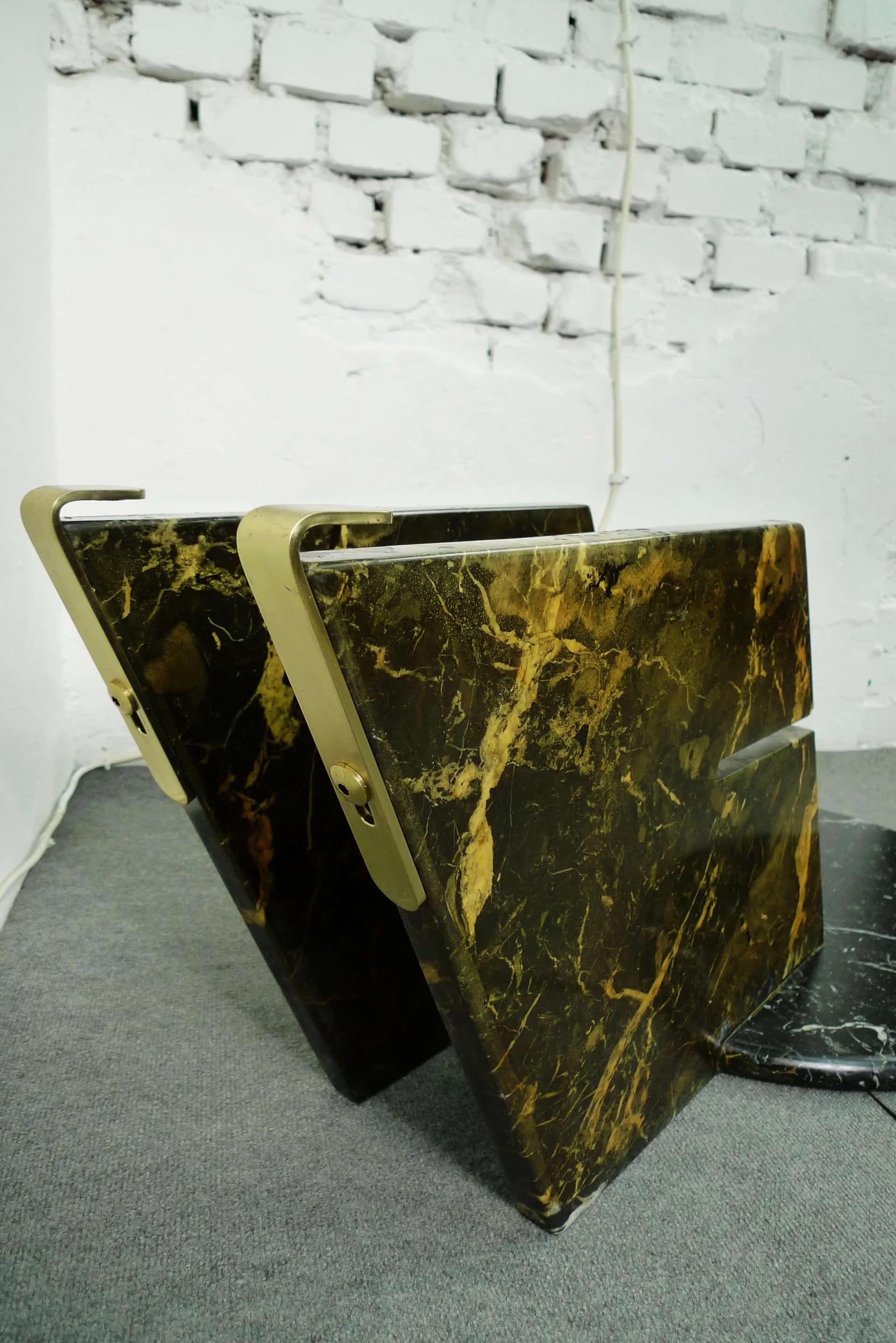 Coffee Table Modernist, black marble, transparent glass, Switzerland, 1970s - 336731