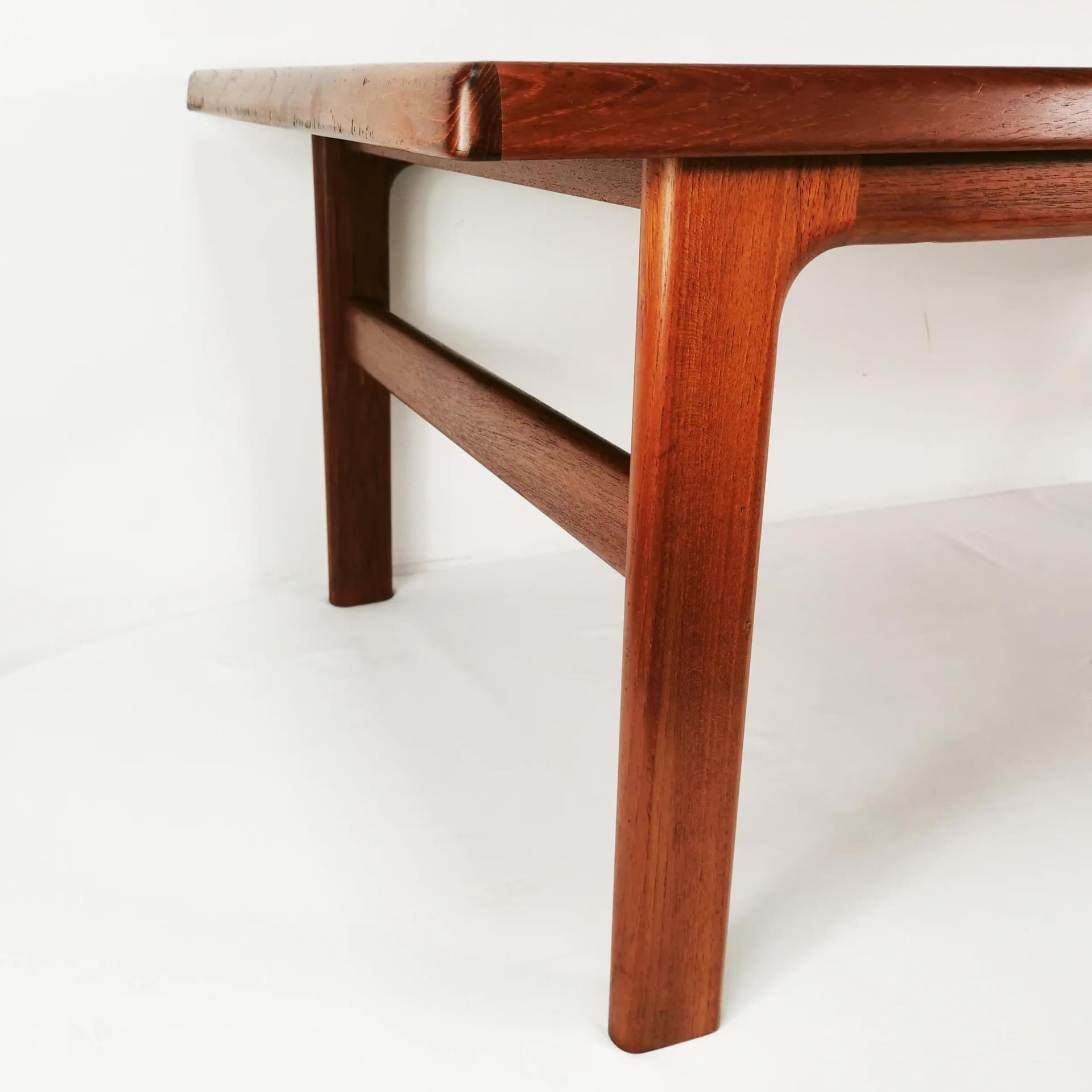 Coffee Table Mid Century, teak, Denmark, 1970s. - 336550