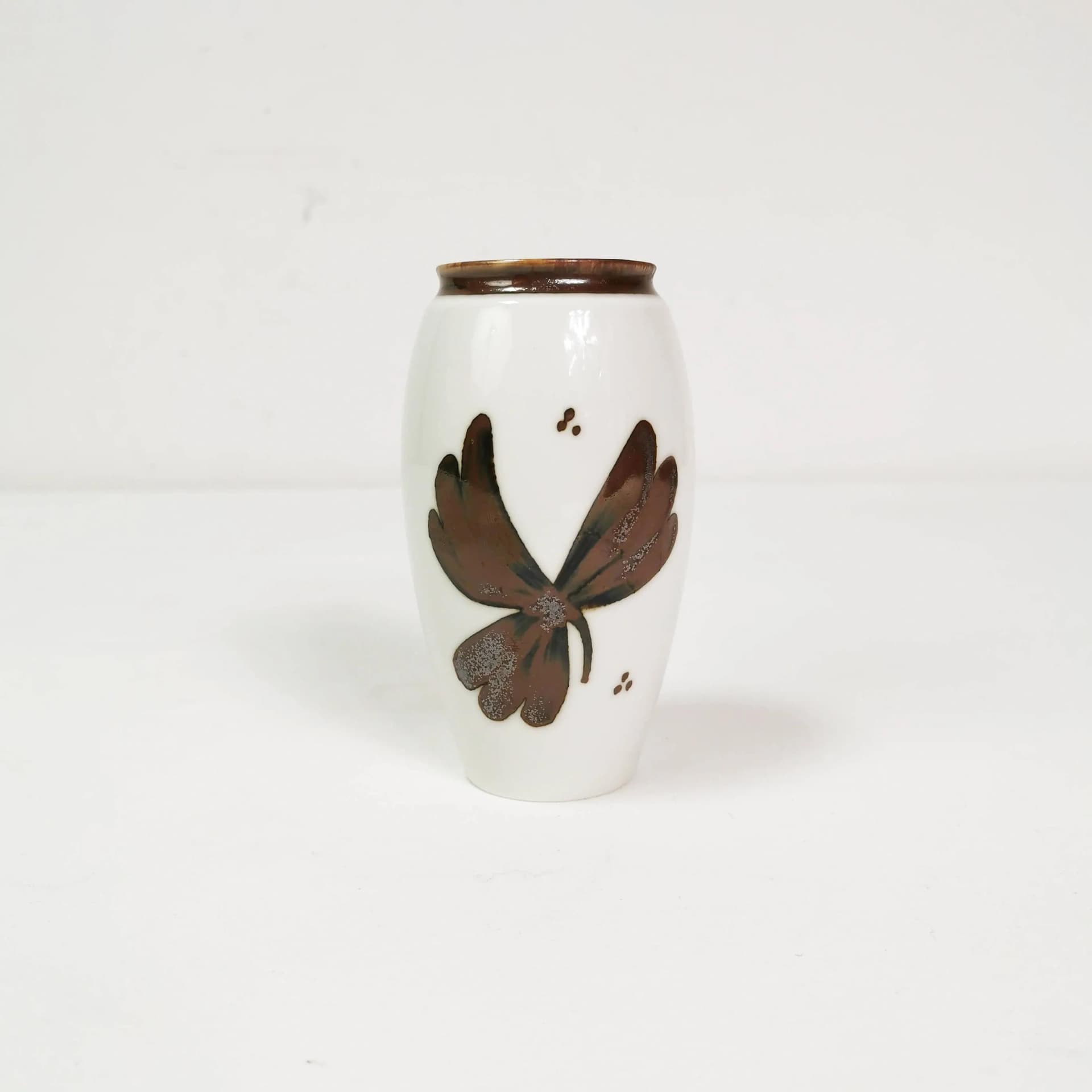 Porcelain vase, white brown, B&G Copenhagen, Denmark, 1960s. - 336456