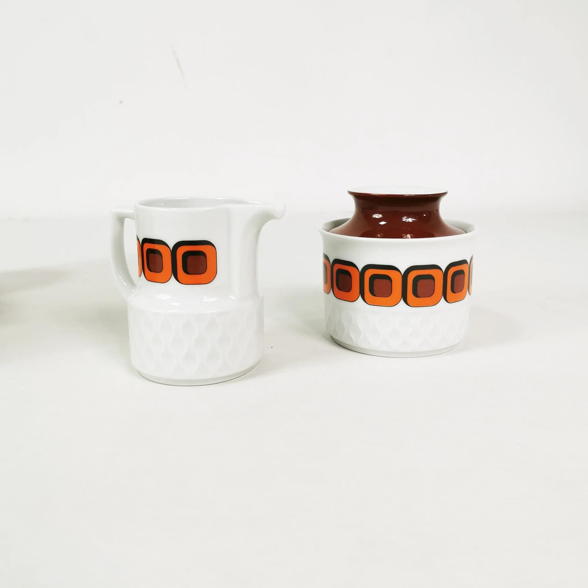 Zestaw piętnastoelementowy kawowo-herbaciany Space Age, biały pomarańczowy czarny, porcelana, Schirnding, Niemcy, lata 70. - 340121