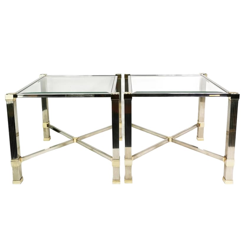 Pair of coffee tables Hollywood Regency, silver chrome metal, gold-plated metal, transparent glass, by P. Vandel, France, 1980s.