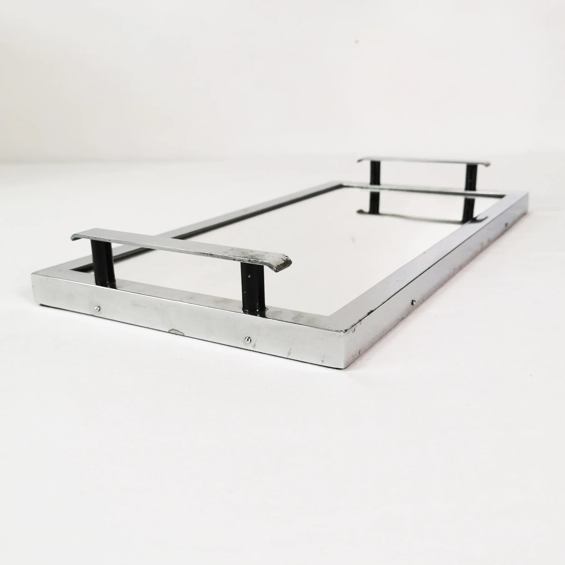 Tray Art Deco, silver chrome, mirrored glass, beech, Czechoslovakia, 1930s. - 337358