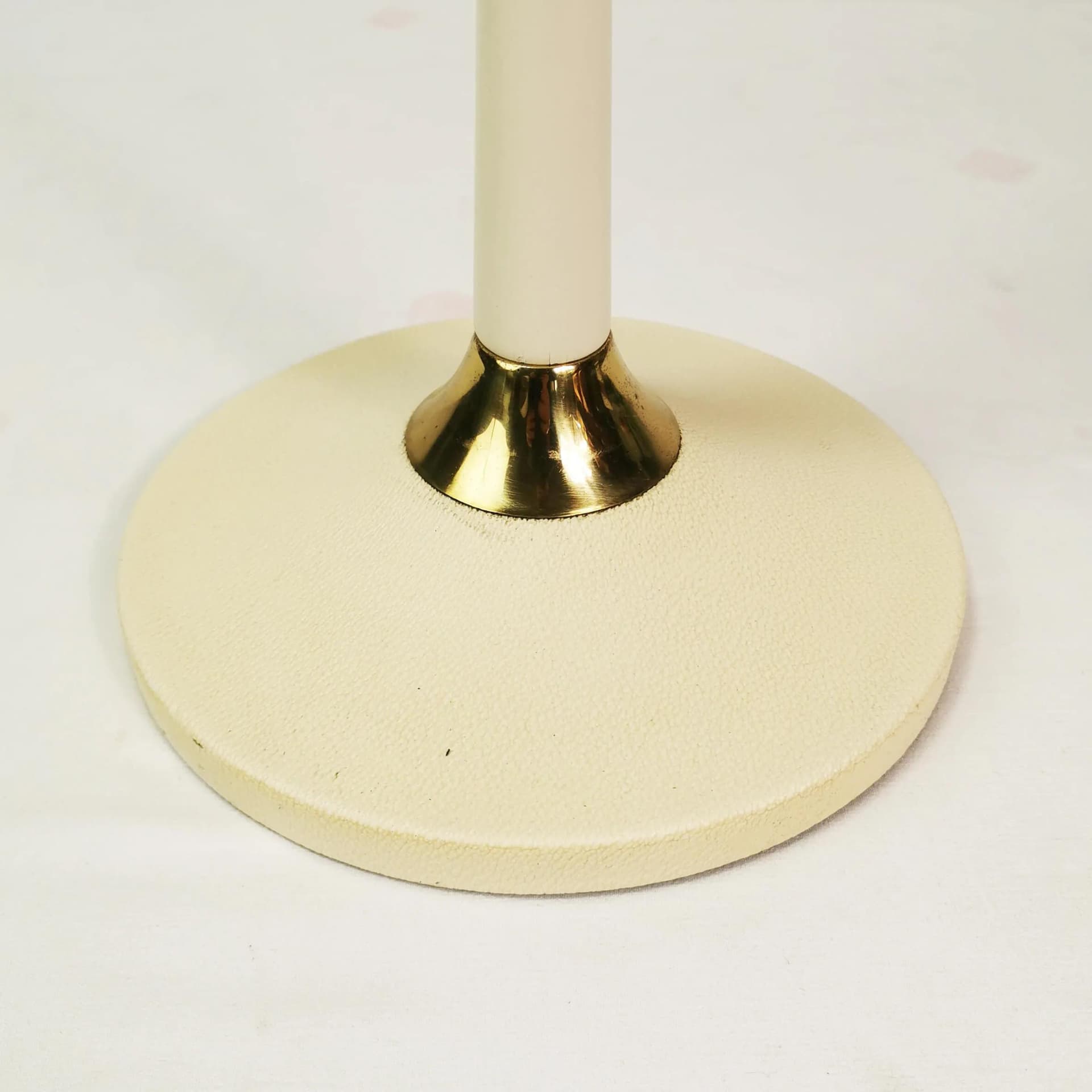 Valet stand, beige, beech, brass, Germany, 1960s. - 337281