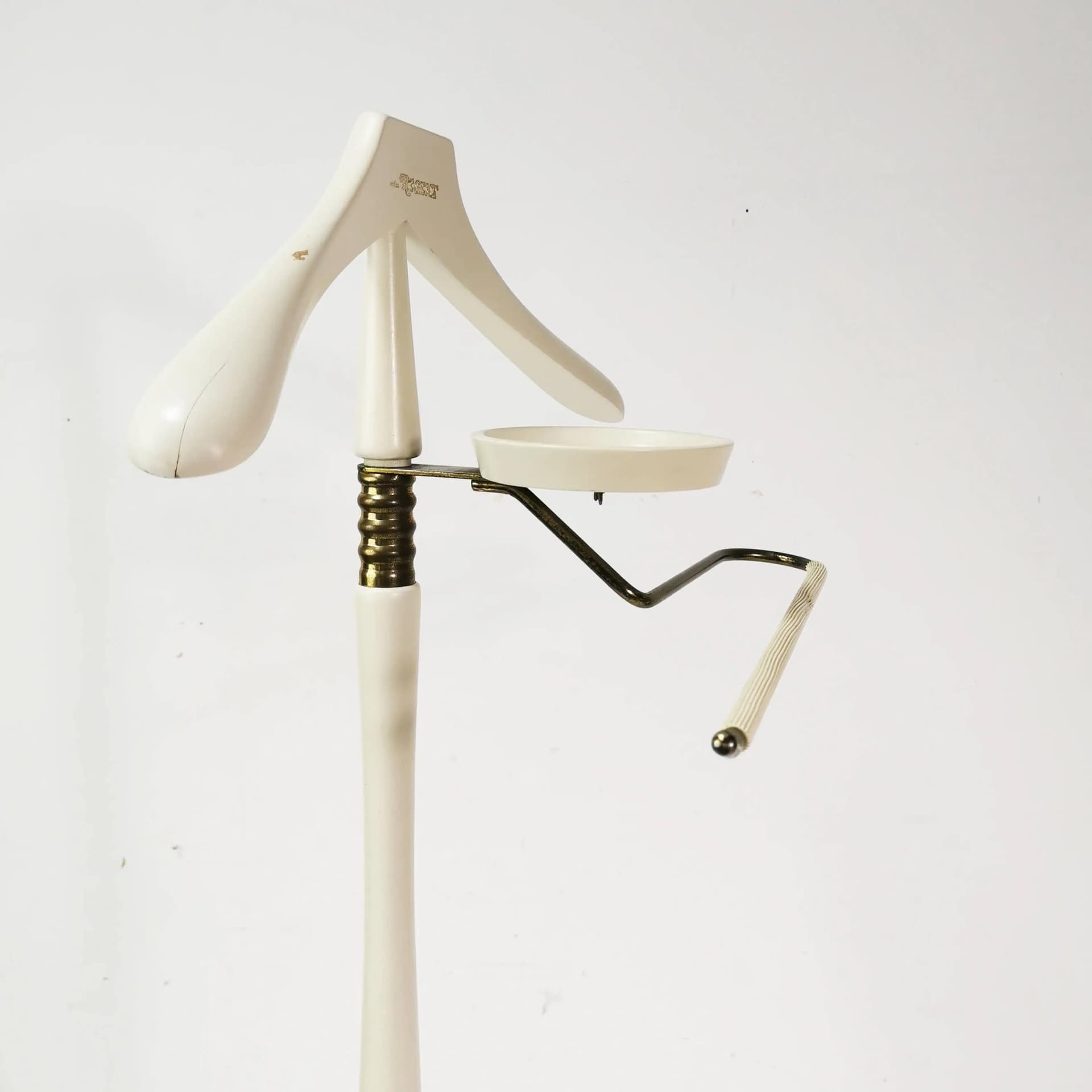 Valet stand, beige, beech, brass, Germany, 1960s. - 337277