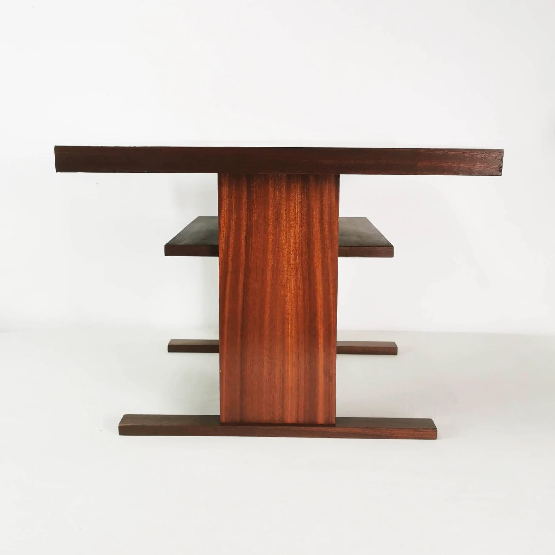 Coffee Table Modernist, brown walnut, Czechoslovakia, 1970s. - 339878
