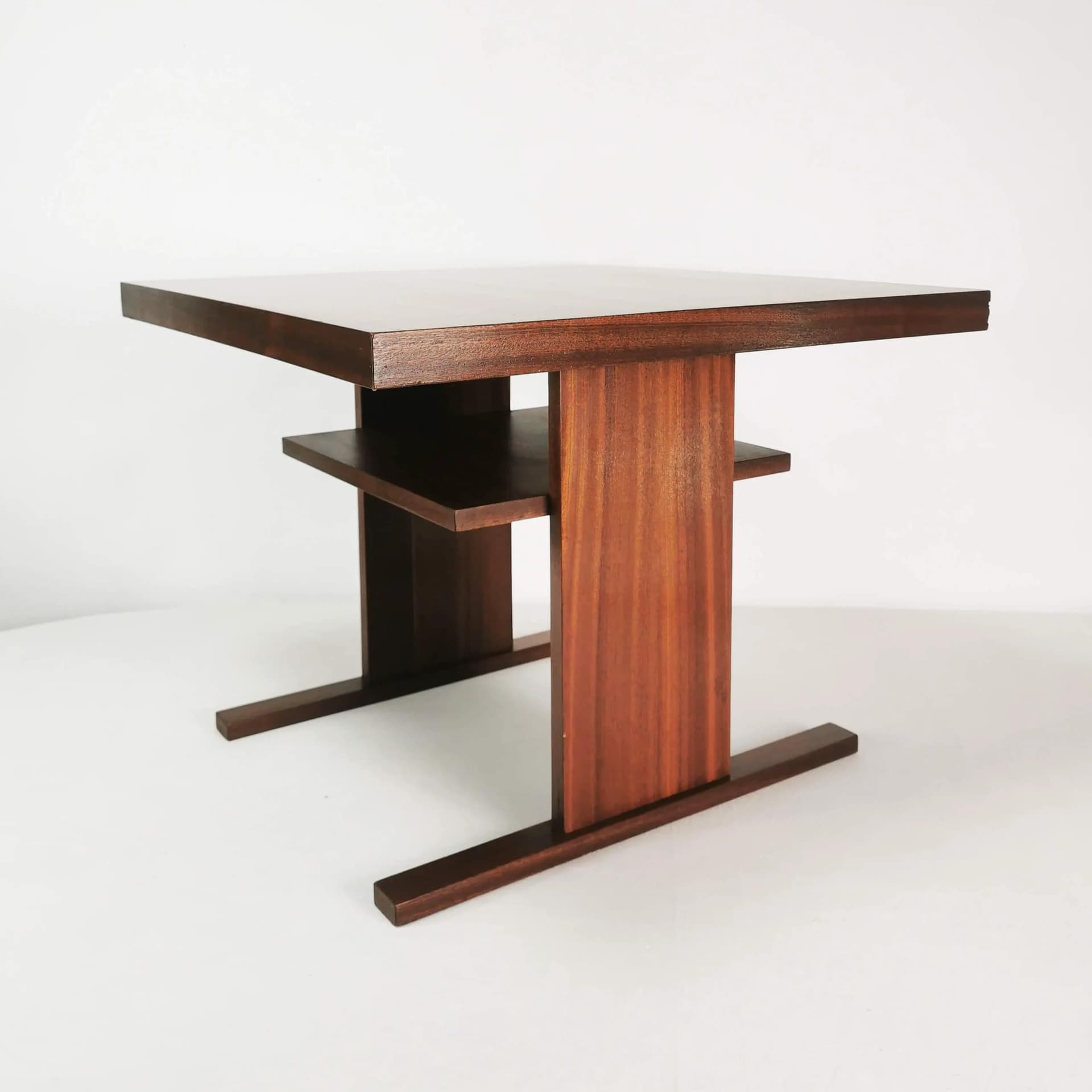 Coffee Table Modernist, brown walnut, Czechoslovakia, 1970s. - 339875
