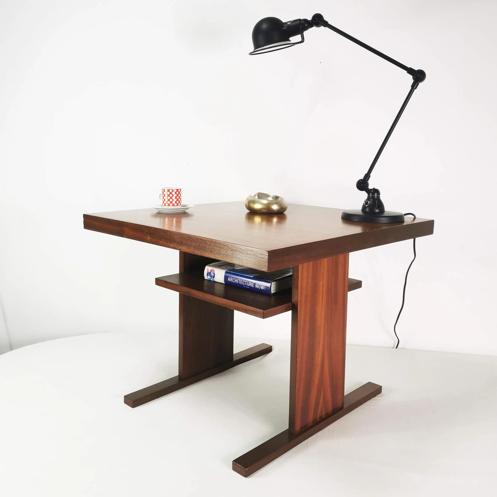 Coffee Table Modernist, brown walnut, Czechoslovakia, 1970s. - 339876