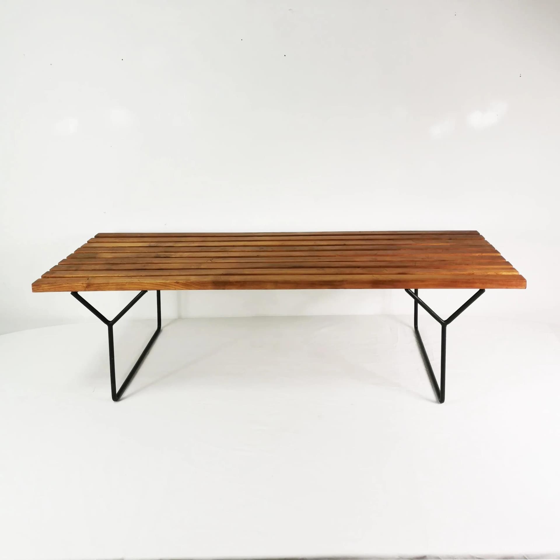 Coffee Table Model 400, brown wood, black metal, by H. Bertoia, Knoll, USA, 1950s. - 338889