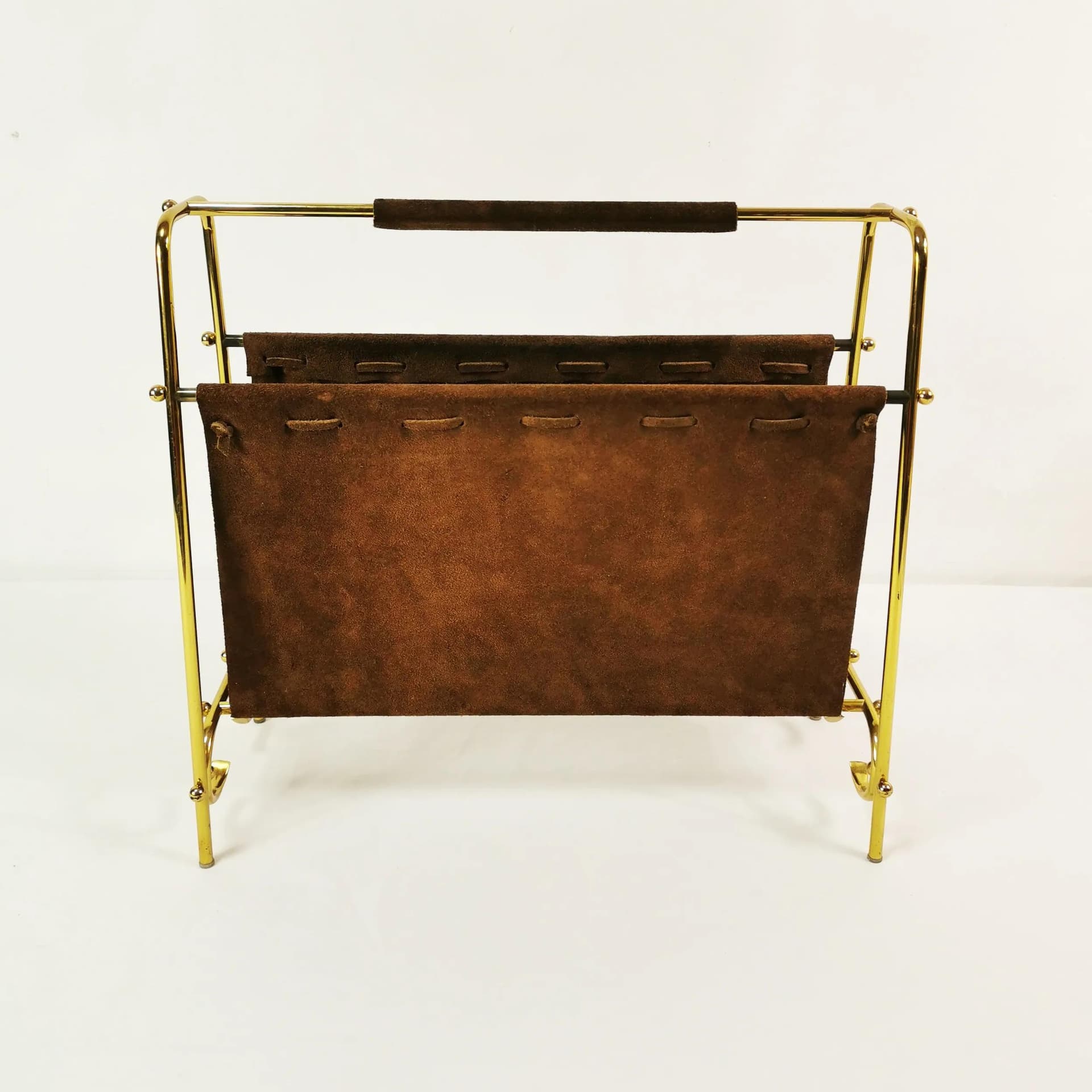 Gazetnik Mid Century, skóra brązowa, mosiądz złoty, Niemcy, lata 60. - 338466