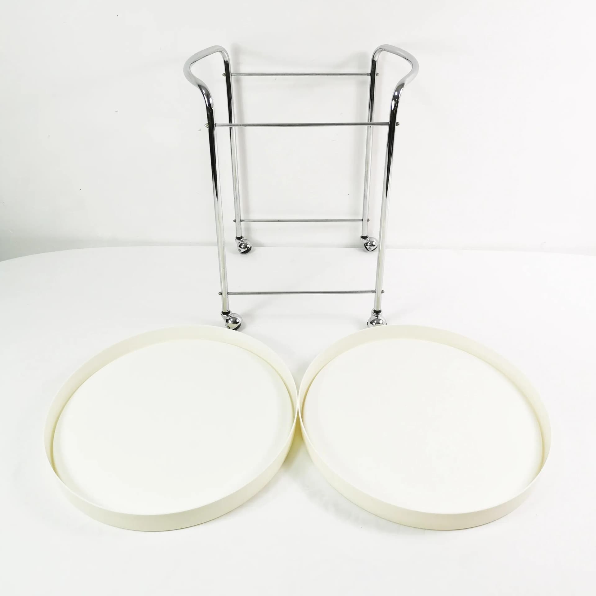 Bar Cart Space Age, white chrome, yellow black plastic, Germany, 1960s. - 338388