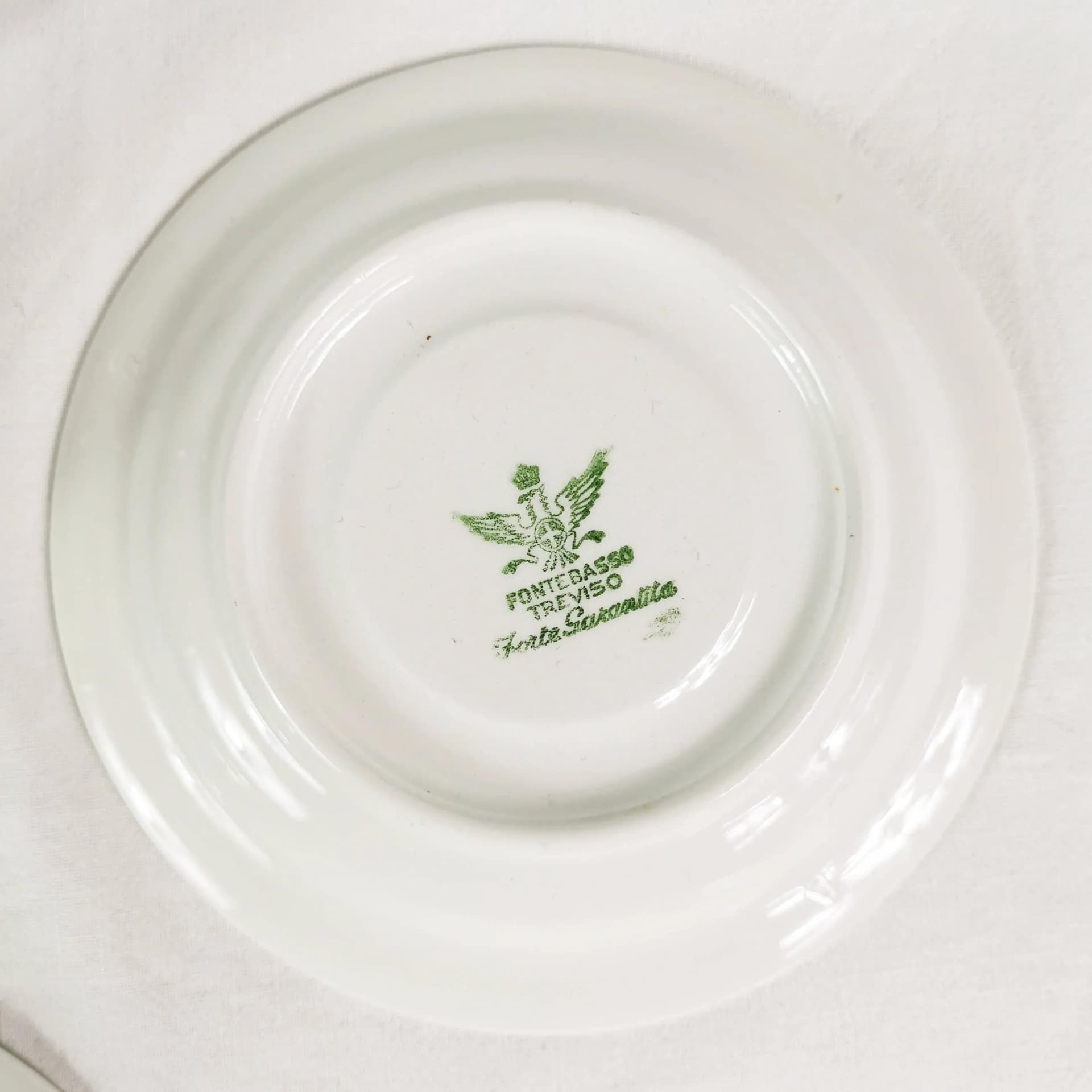 Zestaw sześciu filiżanek do espresso, porcelana biała czerwony, Fontebasso Treviso, Włochy, lata 70. - 337955