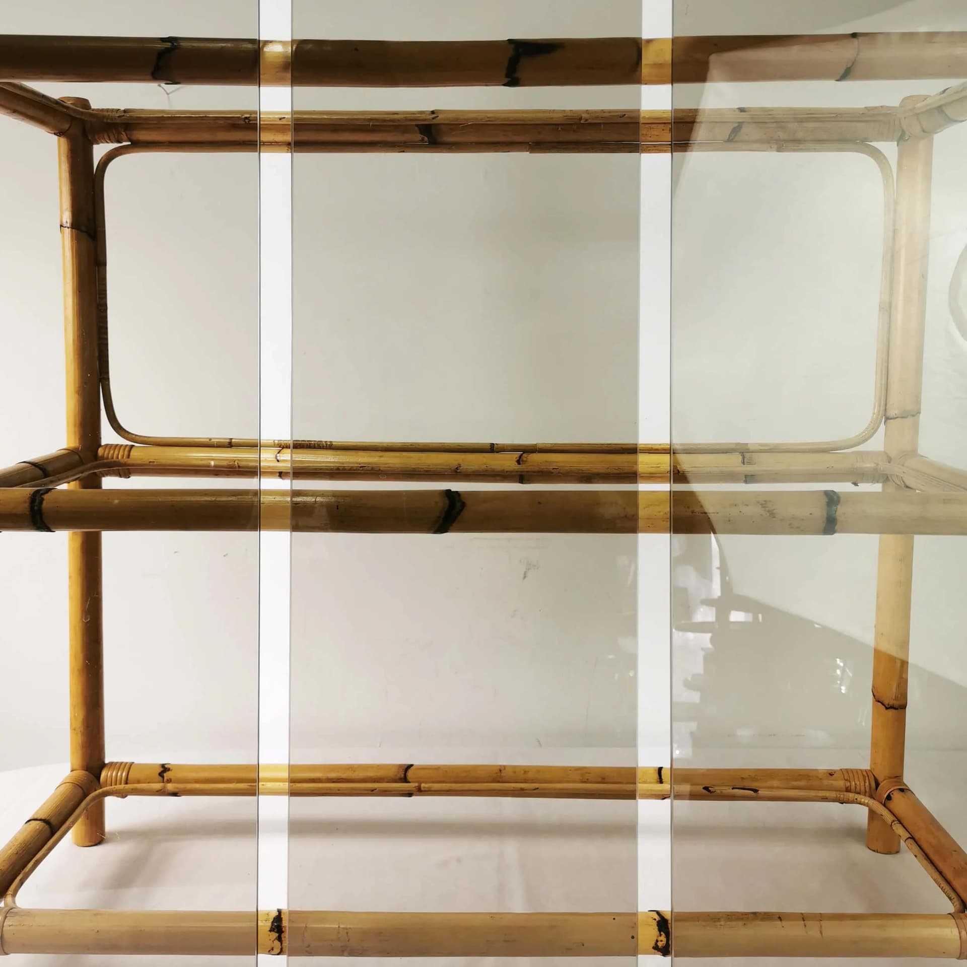 Étagère, brown bamboo, smoked glass, Germany, 1970s. - 339608