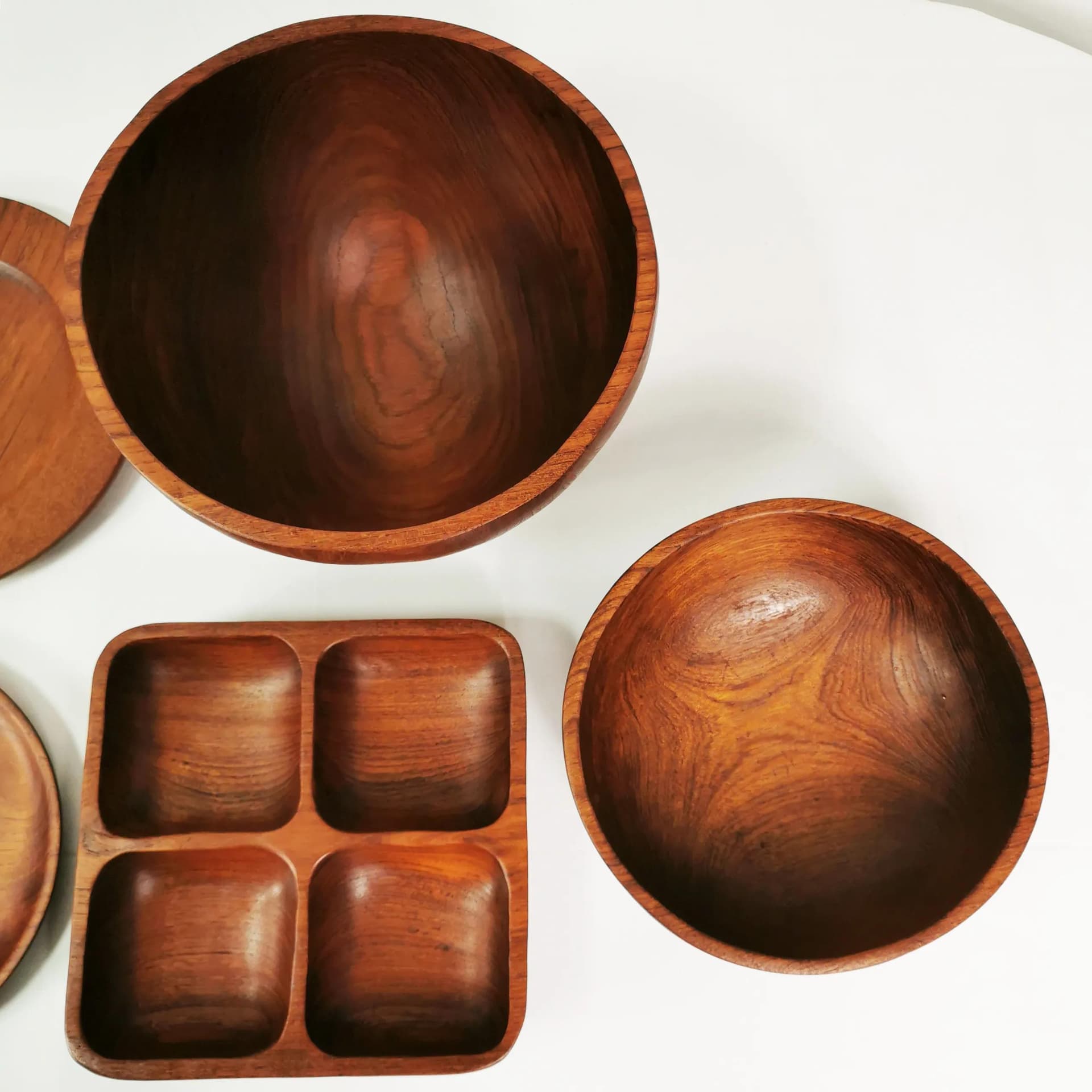 Set of five Mid Century tableware pieces, brown teak, Denmark, 1960s. - 339461