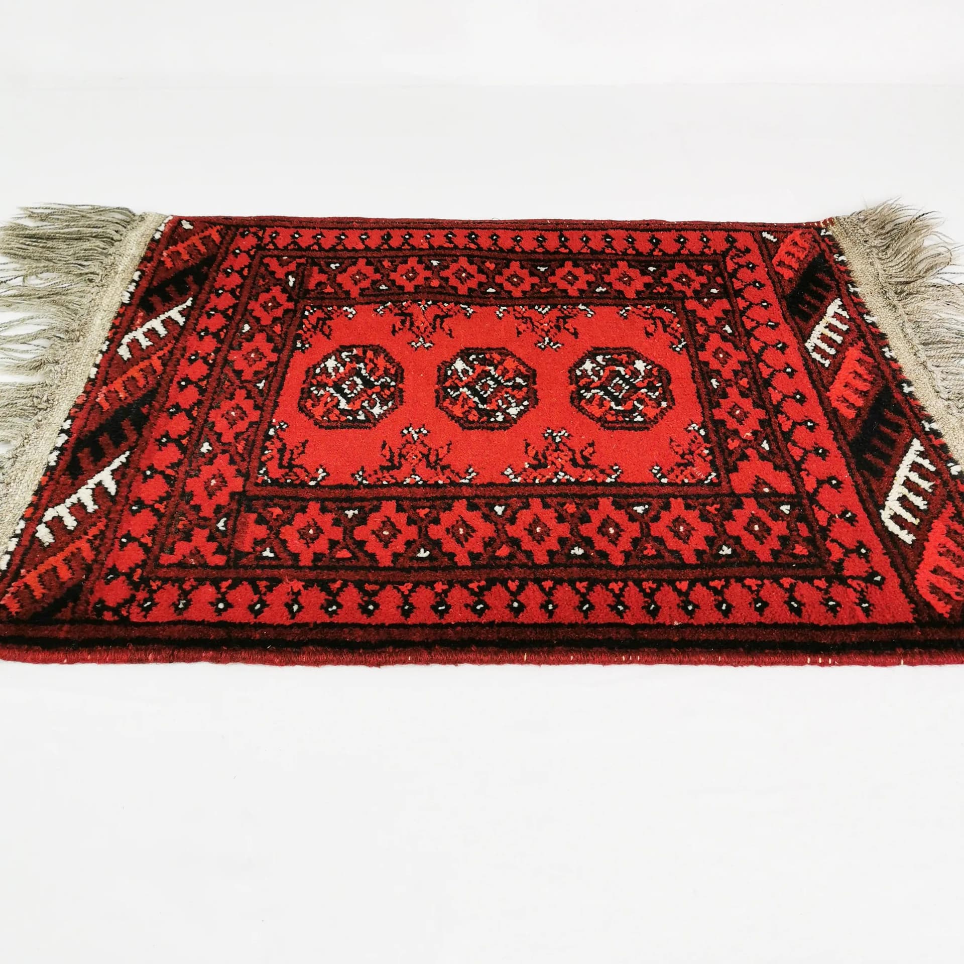 Rug 70x50 cm, red, wool, Denmark, 1970s. - 339274
