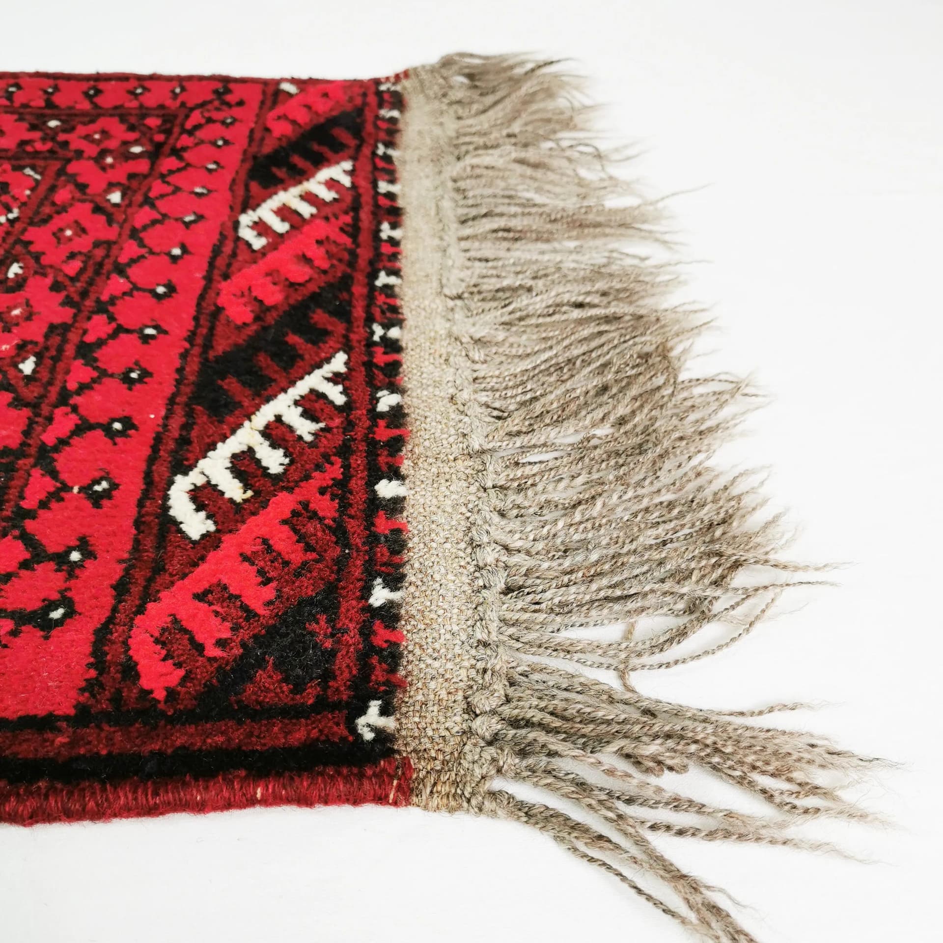 Rug 70x50 cm, red, wool, Denmark, 1970s. - 339278