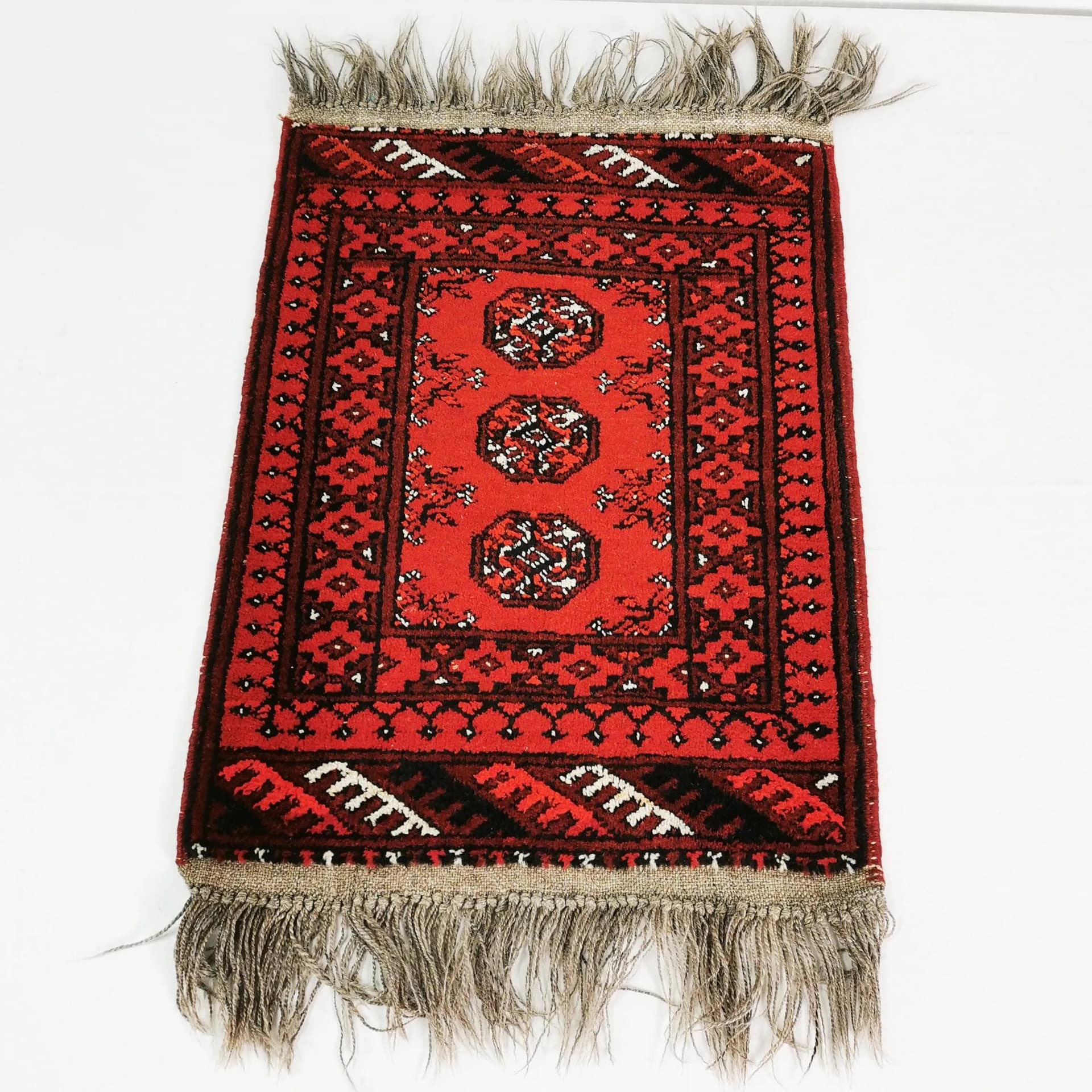 Rug 70x50 cm, red, wool, Denmark, 1970s. - 339272