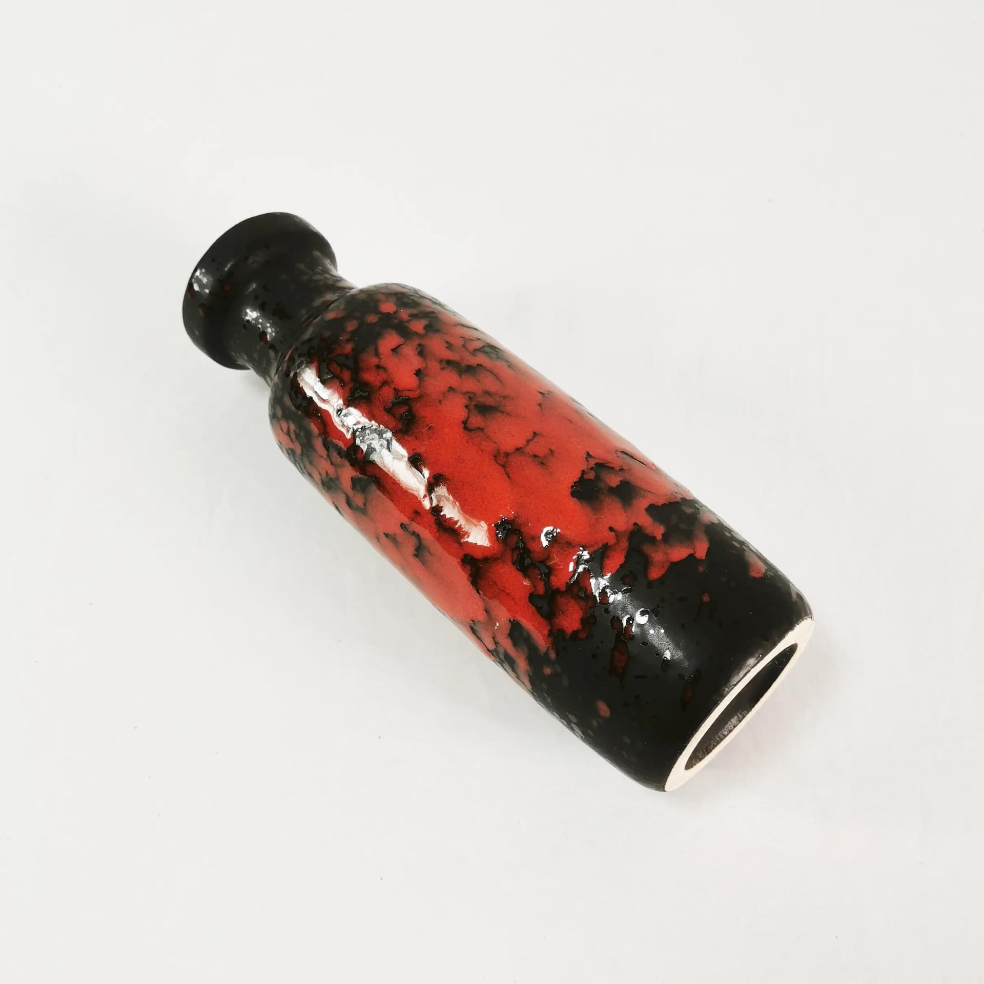 Wazon Fat Lava, czerwony czarny, kamionka, Niemcy, lata 60. - 339144