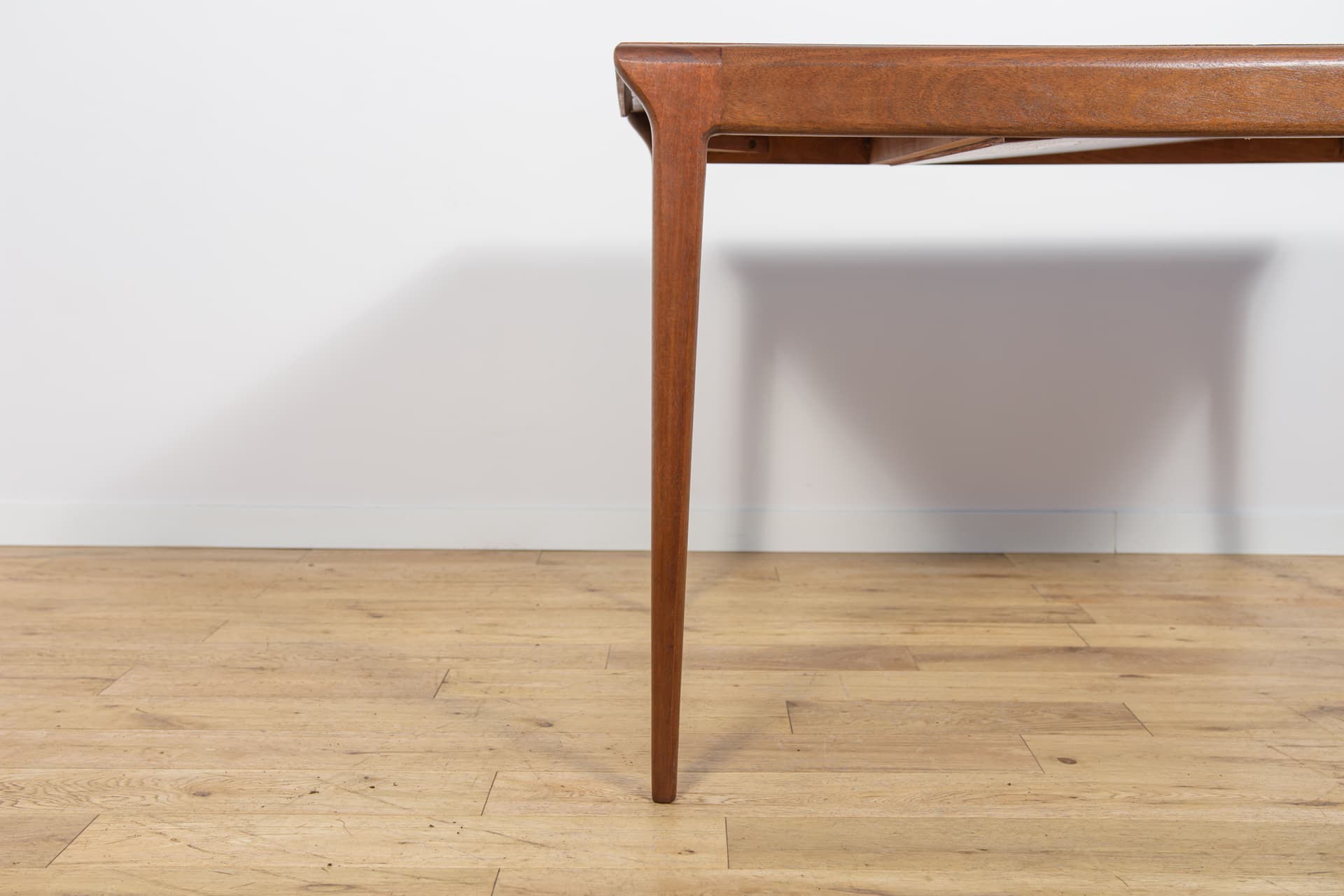 Stół rozkładany, teak brązowy, McIntosh, Wielka Brytania, lata 60. - 340326