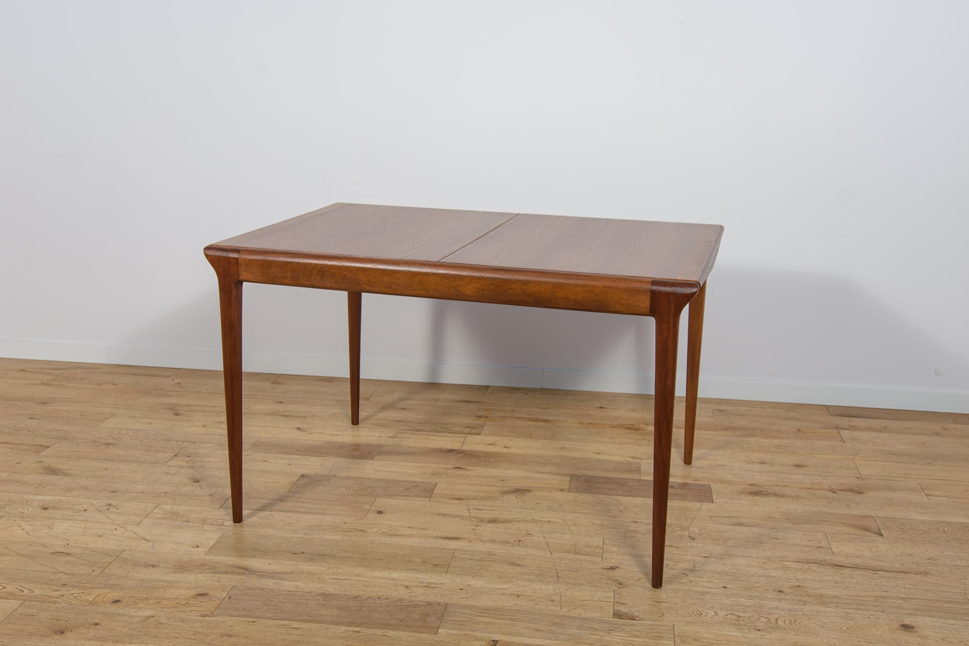 Stół rozkładany, teak brązowy, McIntosh, Wielka Brytania, lata 60. - 340318