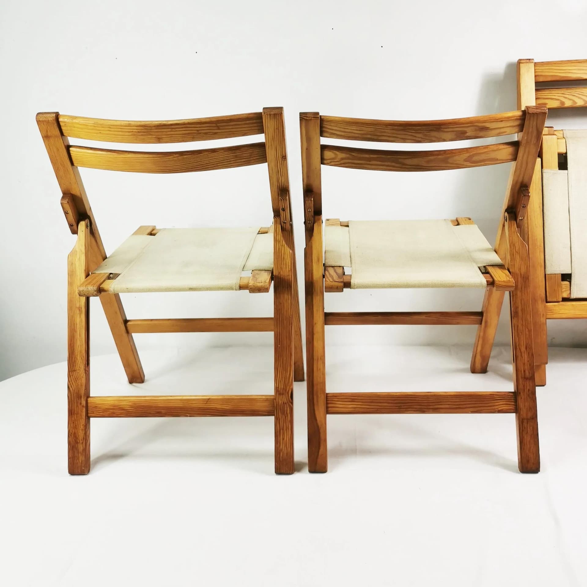 Set of Four Folding Chairs, beige pine, beige canvas, Bialskie Fabryki Mebli Biała Podlaska, Poland, 1970s. - 340872