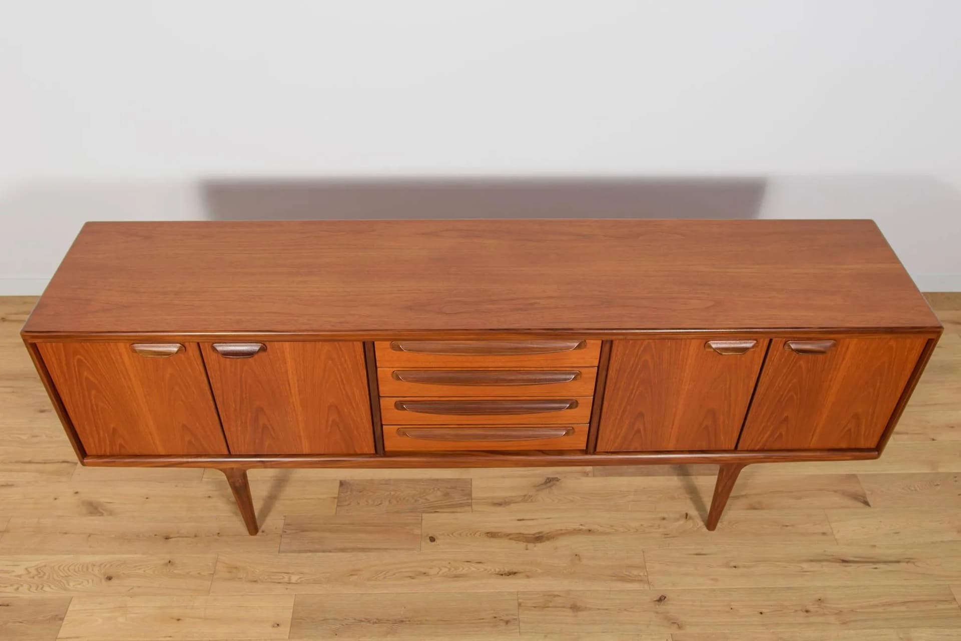 Komoda Sequence, teak brązowy, proj. J. Herbert, A. Younger Ltd., Wielka Brytania, lata 60. - 340362