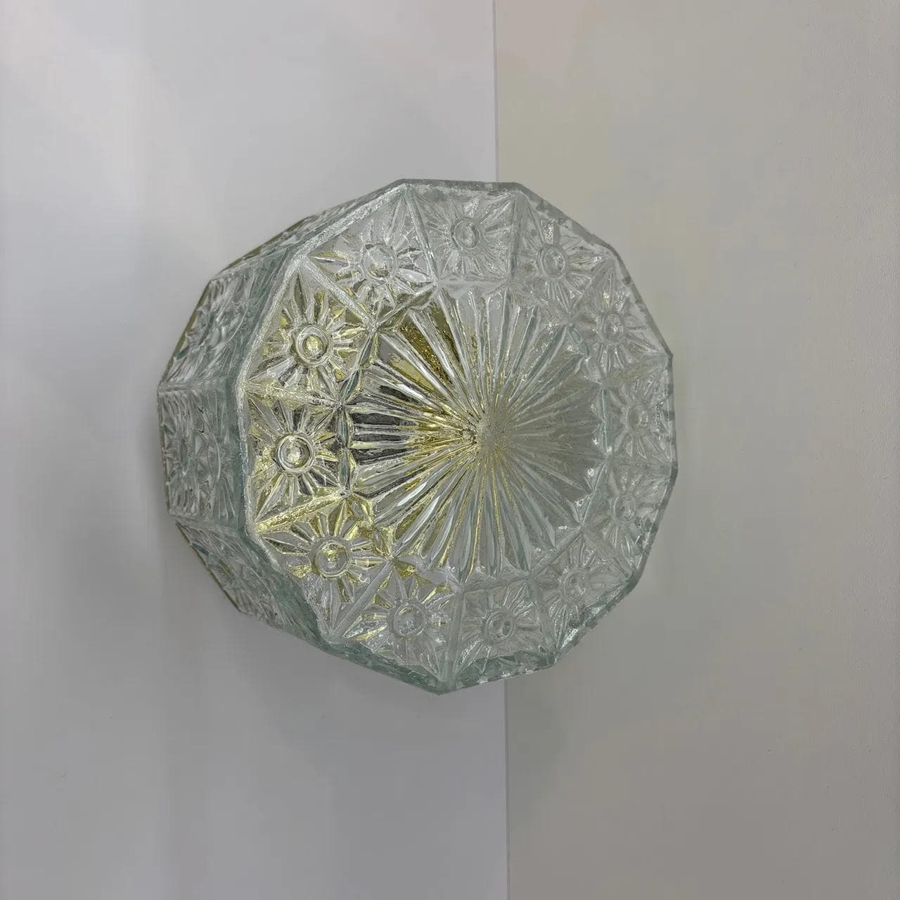 Plafon, szkło transparentne, aluminium złoty, VEB Görlitz, Niemcy, lata 80. - 25472