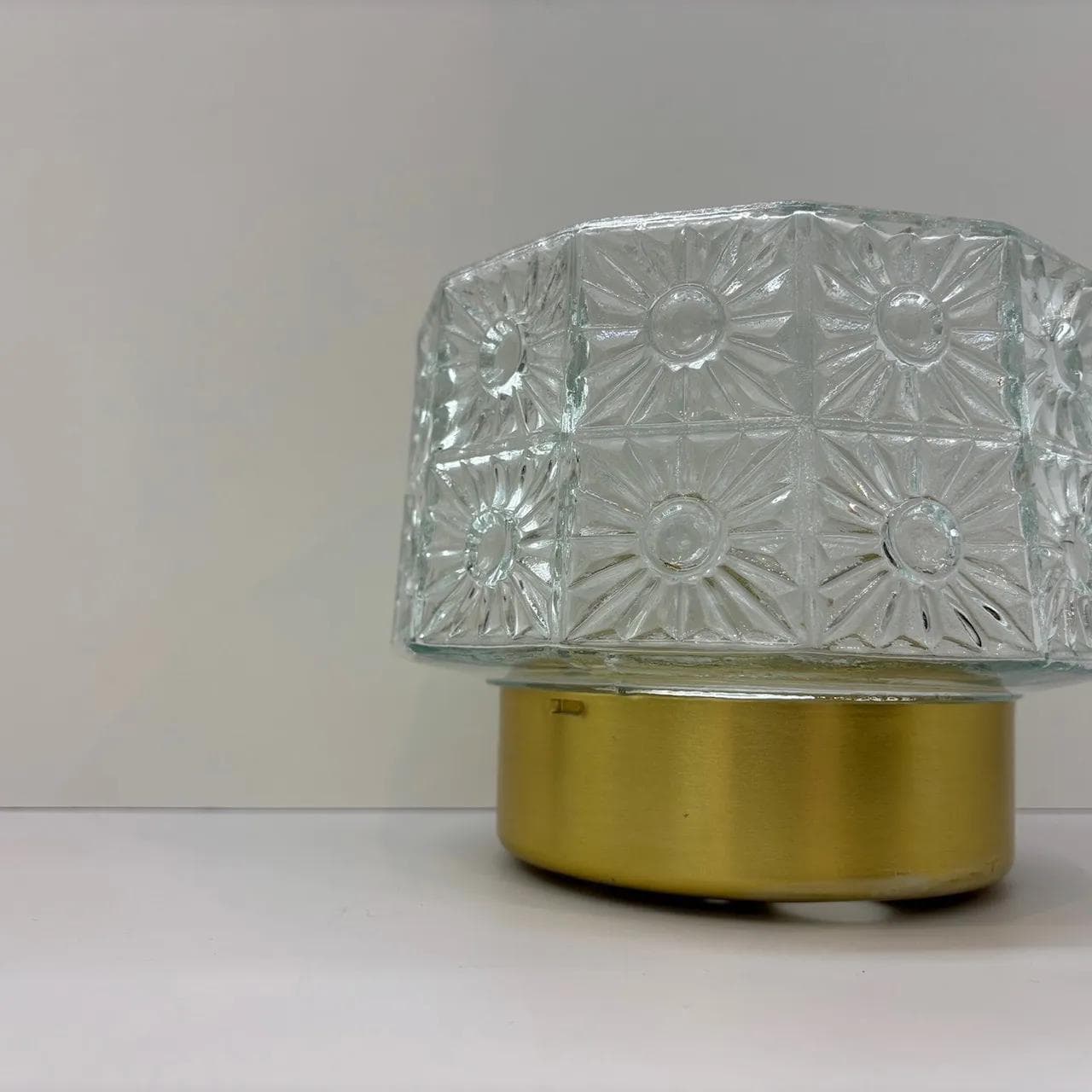 Plafon, szkło transparentne, aluminium złoty, VEB Görlitz, Niemcy, lata 80. - 25473