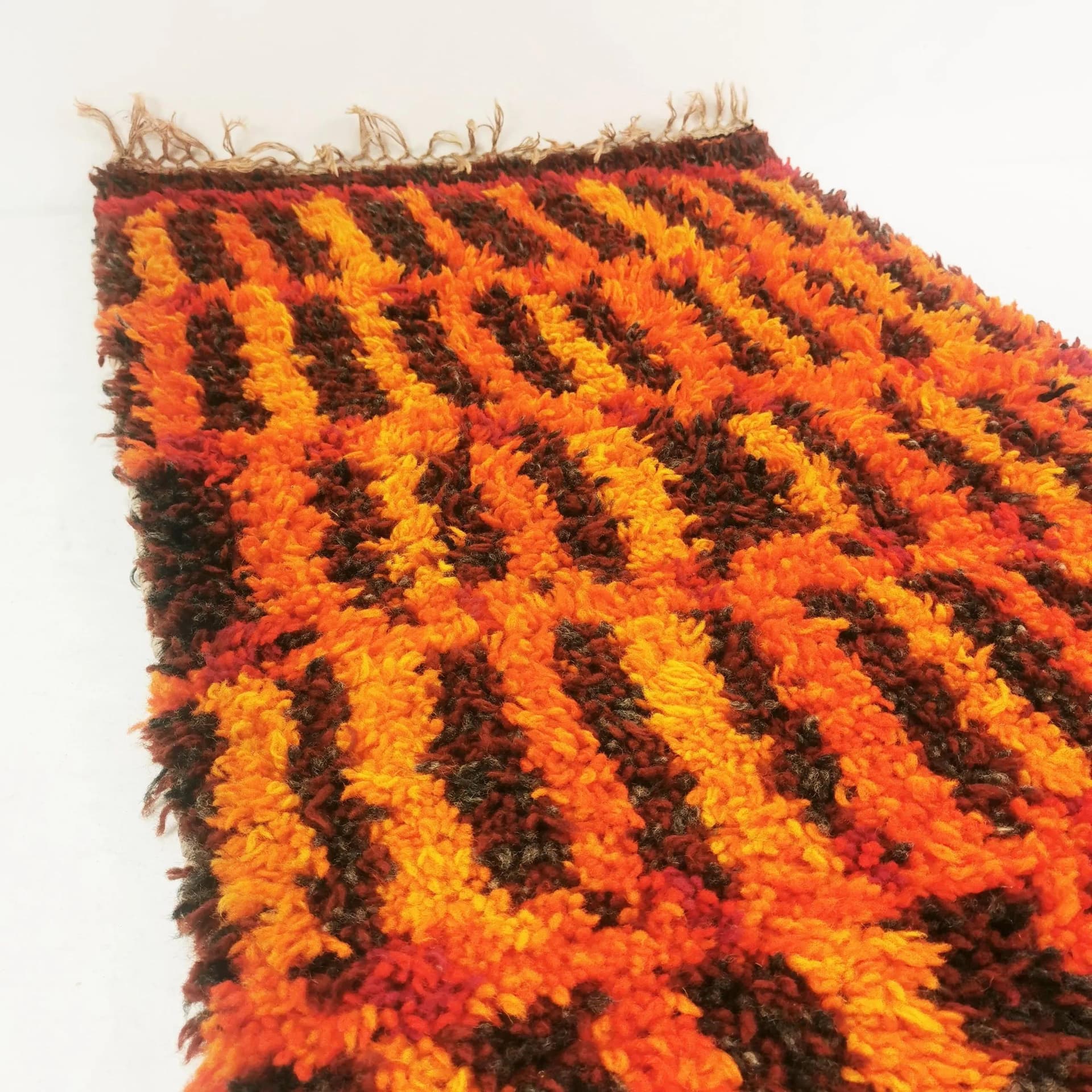 Kilim Space Age, red orange yellow brown black, wool, Denmark, 1960s. - 340459