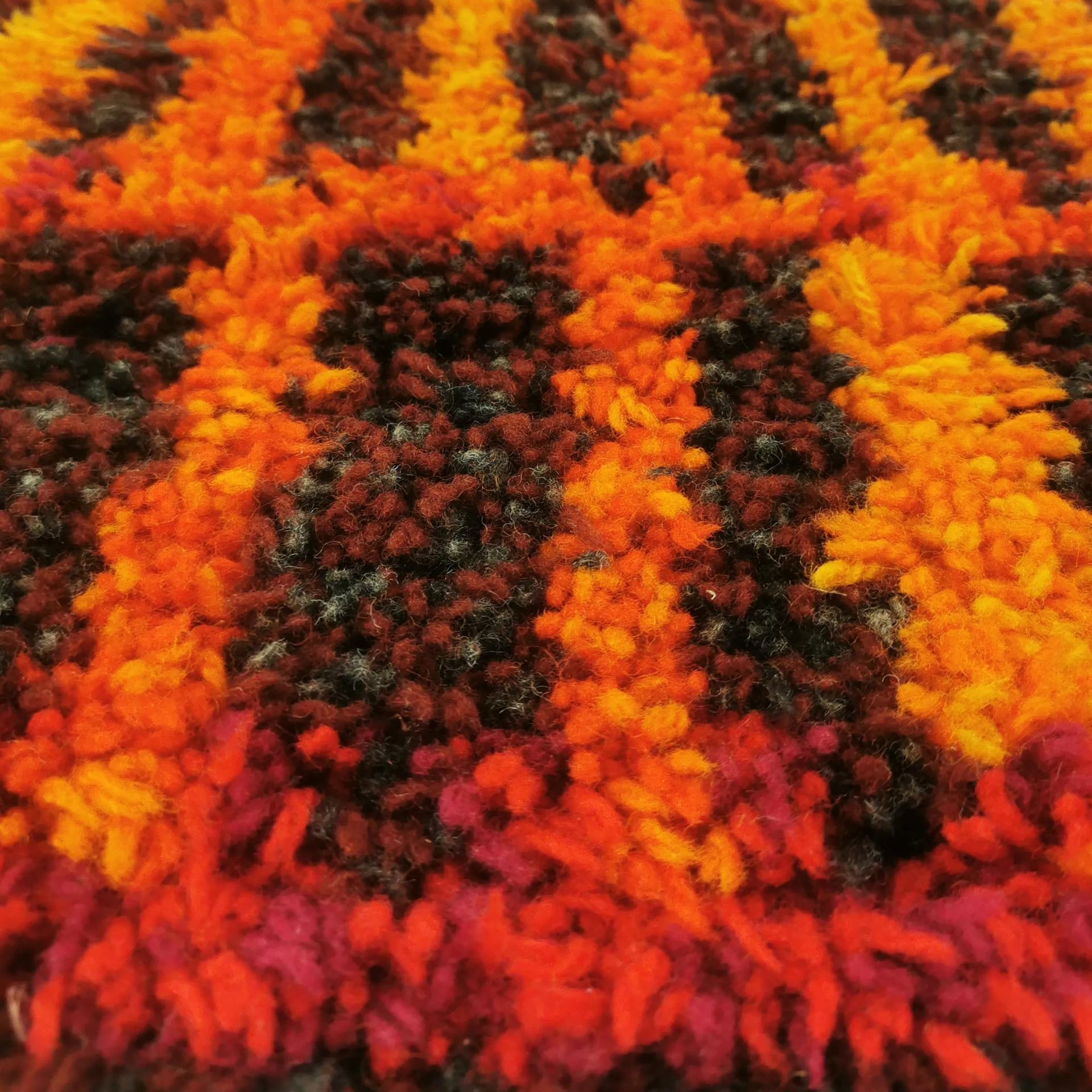 Kilim Space Age, red orange yellow brown black, wool, Denmark, 1960s. - 340465