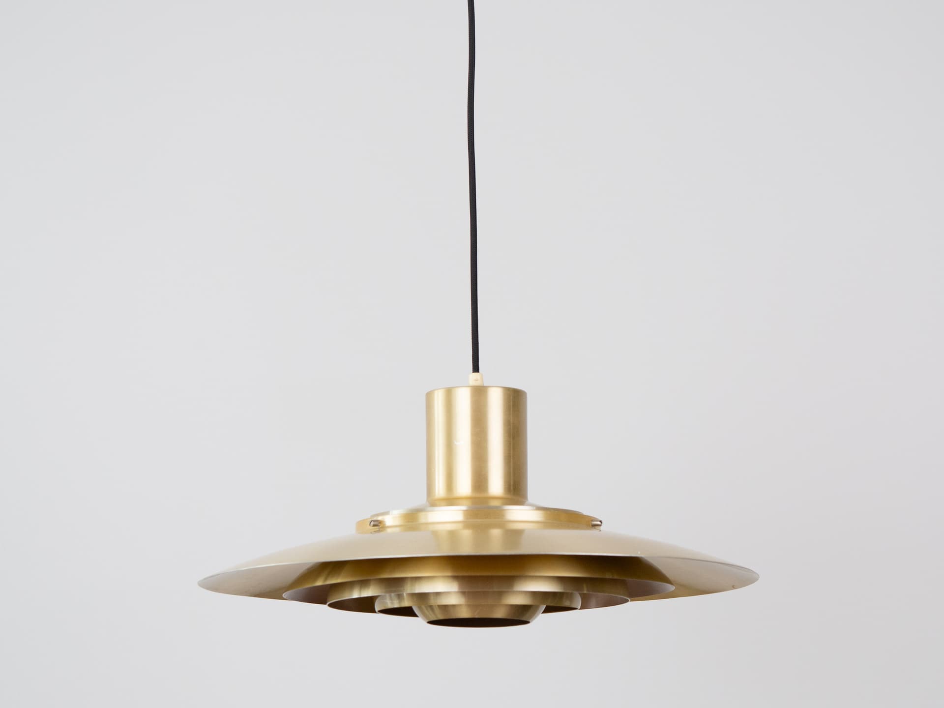 Lampa wisząca P376, złoty mosiądz, srebrny aluminium, Nordisk Solar, Dania, lata 60. - 341357
