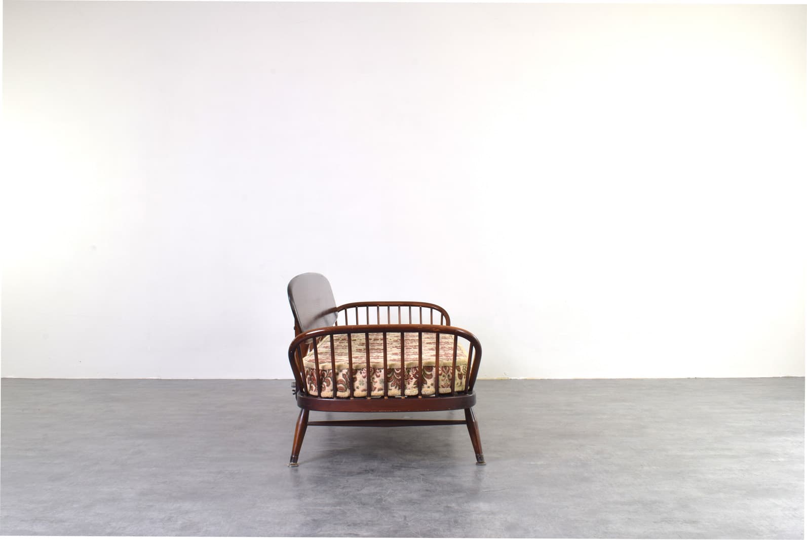 Sofa Studio Couch, beżowa, wiąz brązowy, buk, tkanina, proj. L. Ercolani, Ercol, Wielka Brytania, lata 60. - 341390
