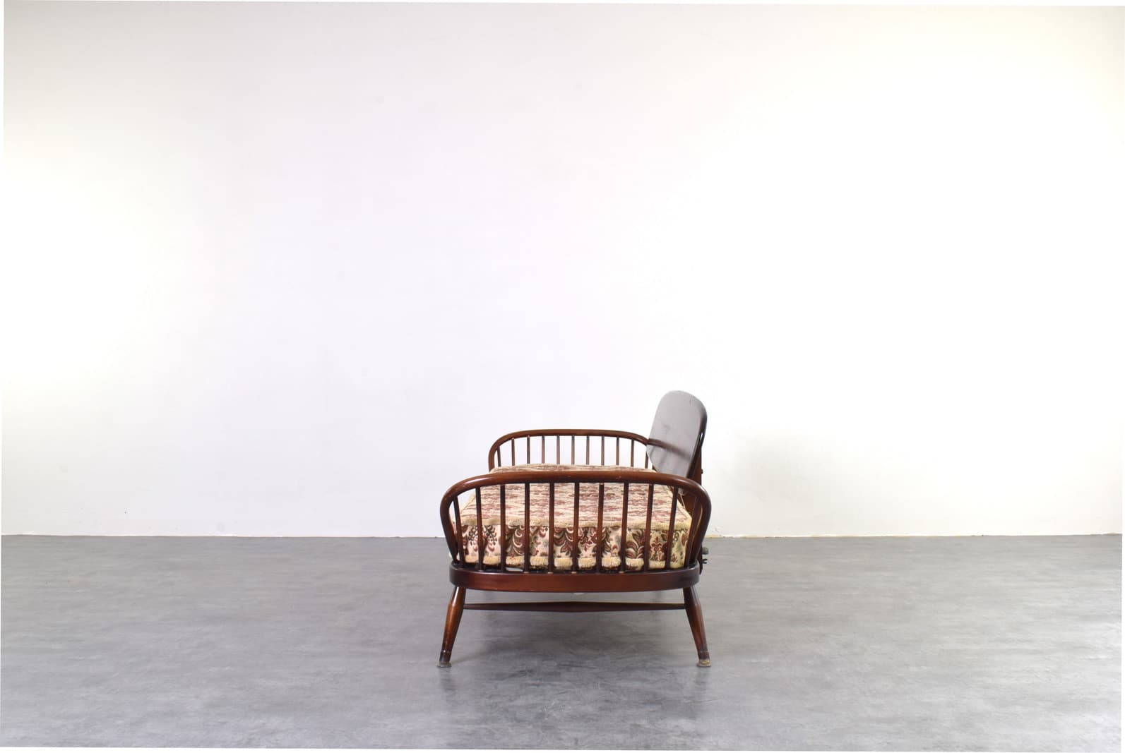Sofa Studio Couch, beżowa, wiąz brązowy, buk, tkanina, proj. L. Ercolani, Ercol, Wielka Brytania, lata 60. - 341391
