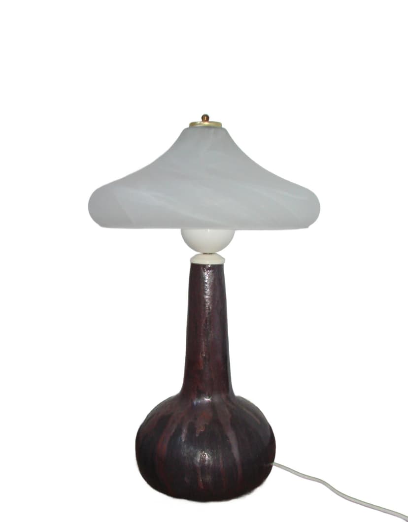 Lampa stołowa Lawa, ceramika brązowy czerwony czarny, szkło biały, lata 70.