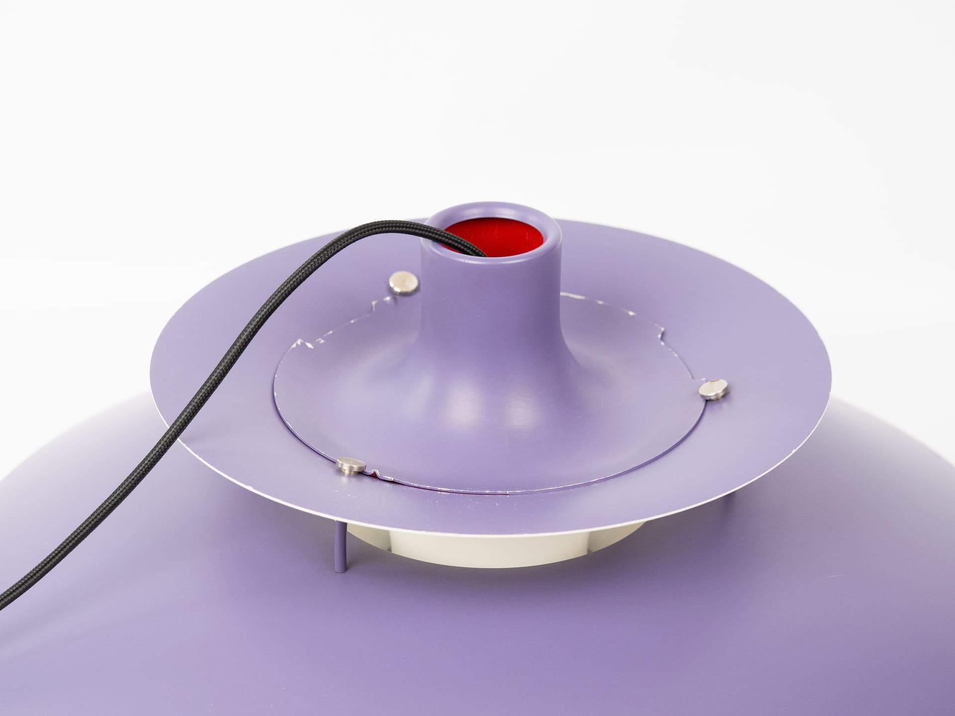 Lampa wisząca PH 5, lawendowy fiolet, aluminium biały, proj. P. Henningsen, Louis Poulsen, Dania, lata 60. - 341587