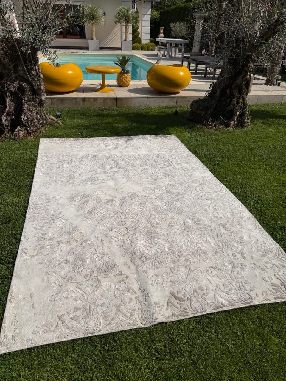 Persian rug, 275x185 cm, ivory Kashmiri wool, grey silk, Iran - 341605