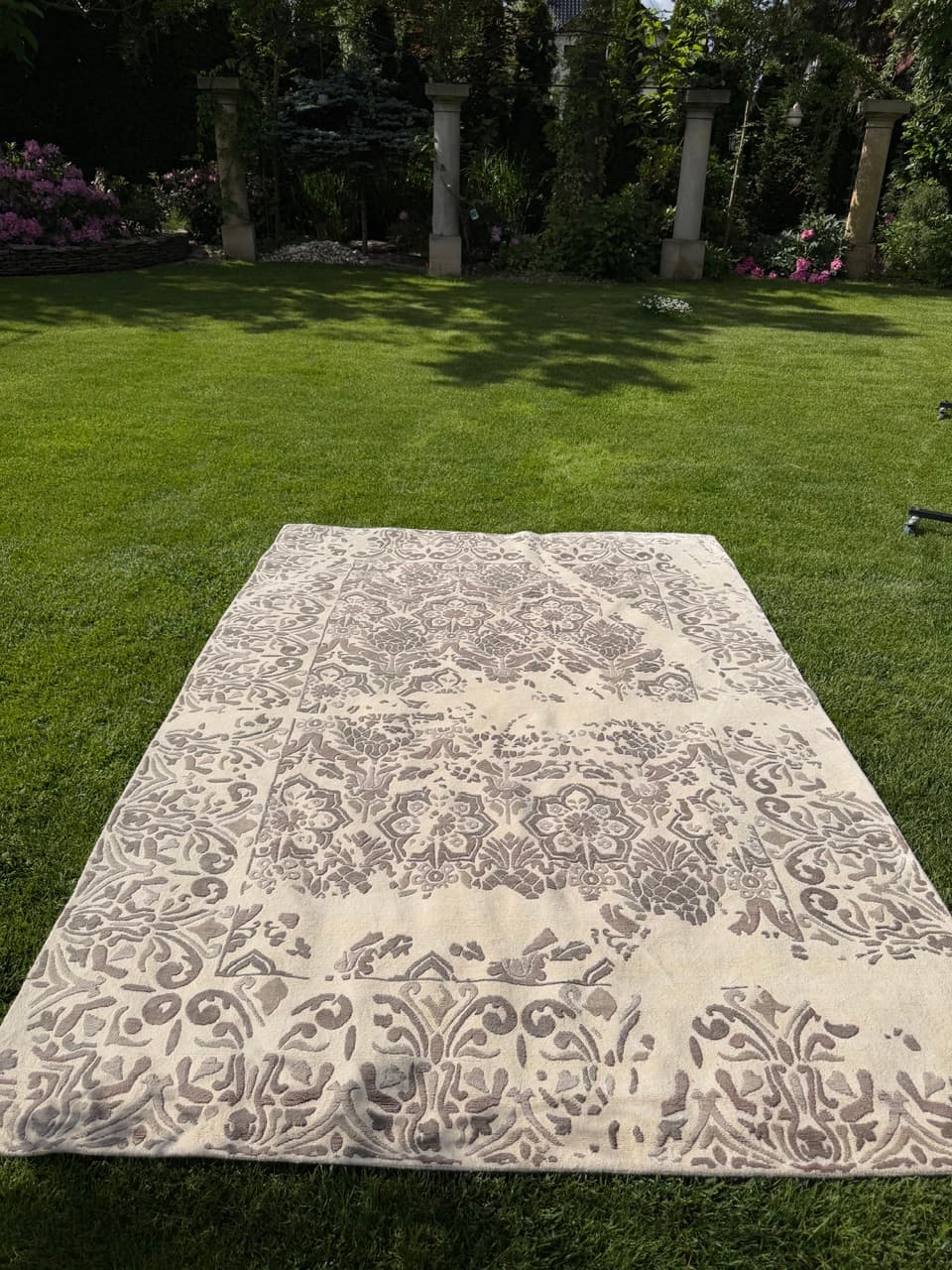 Persian rug, 275x185 cm, ivory Kashmiri wool, grey silk, Iran - 341607