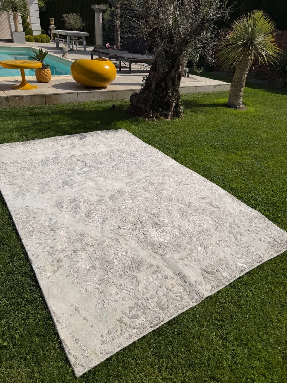 Persian rug, 275x185 cm, ivory Kashmiri wool, grey silk, Iran - 341610