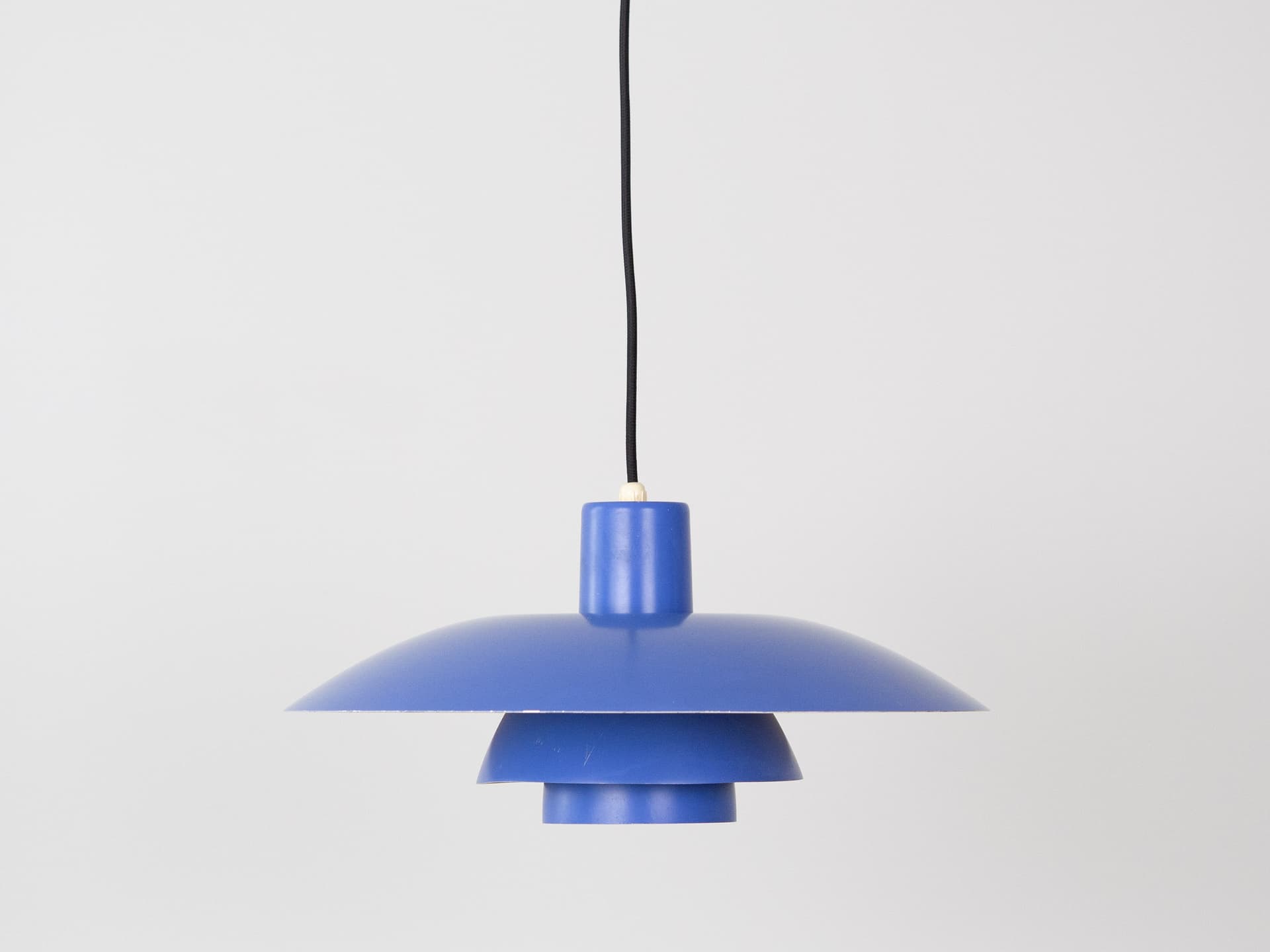 Lampa wisząca PH 4/3, niebieski, aluminium, proj. P. Henningsen, Louis Poulsen, Dania, lata 80. - 341702