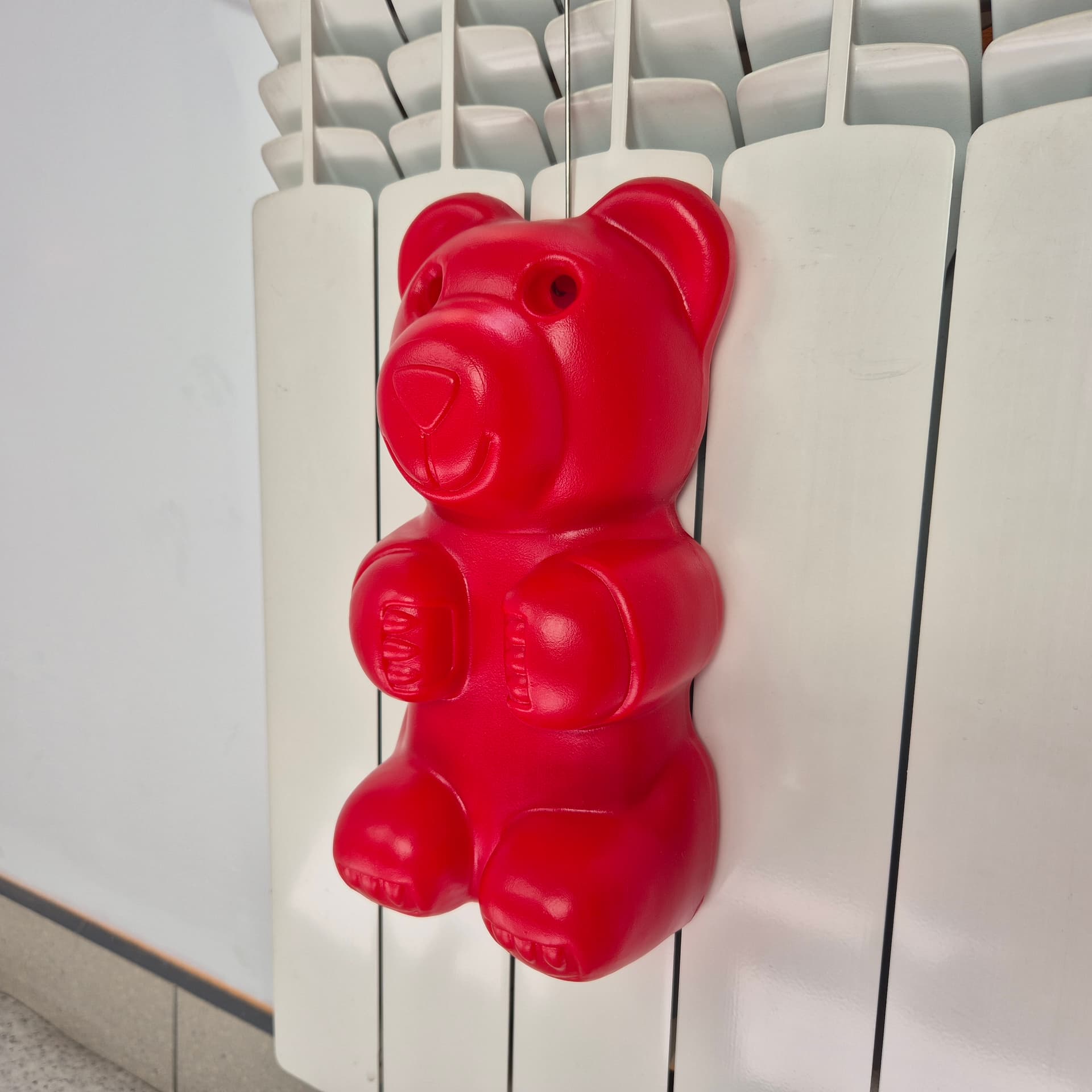 Nawilżacz powietrza, miś Haribo, plastik czerwony, Niemcy, lata 90. - 341881